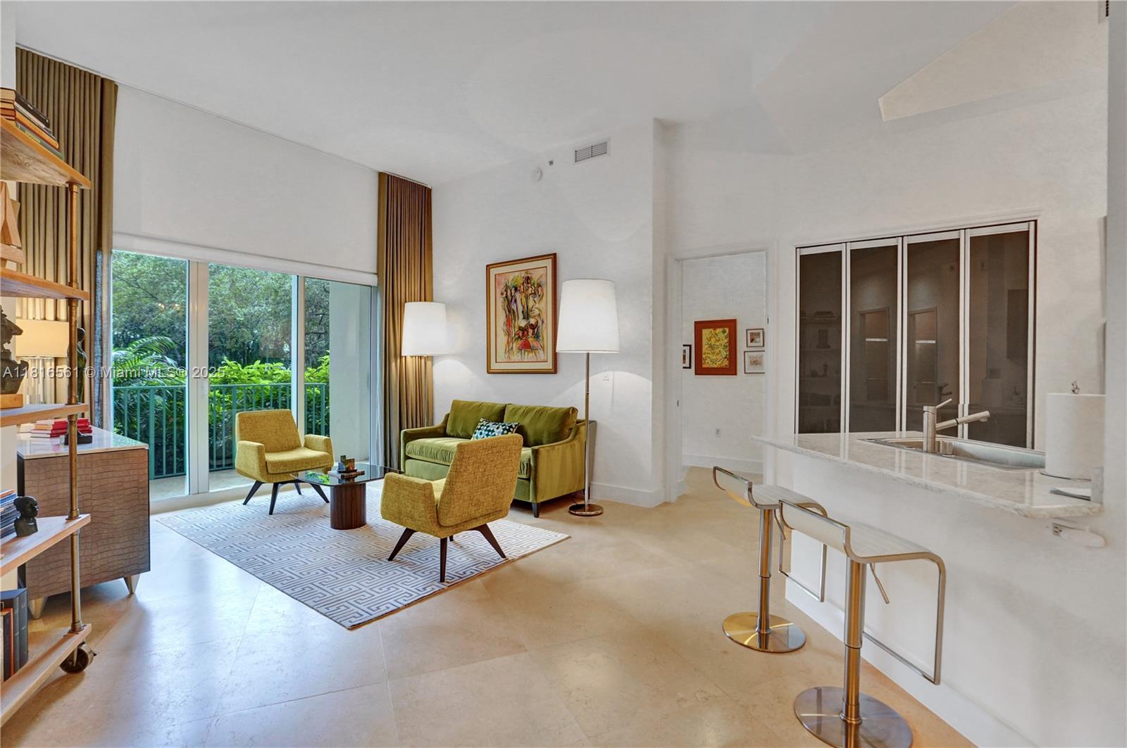 Aventura, Florida, 33180, United States, 2 Bedrooms Bedrooms, ,2 BathroomsBathrooms,Residential,For Sale,1848043