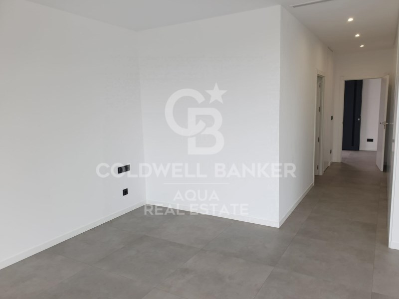 Alicante, Calpe / Calp, Calpe Pueblo Alicante, Cal, Calpe / Calp, Comunidad Valenciana, 03710, ES, 5 Bedrooms Bedrooms, ,5 BathroomsBathrooms,Residential,For Sale,Alicante, Calpe / Calp, Calpe Pueblo Alicante, Cal,1621624
