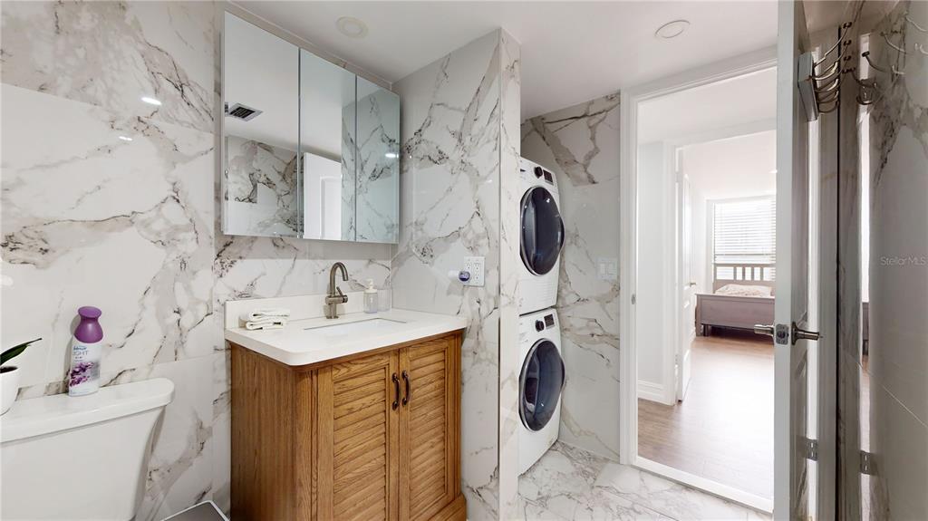 Clearwater Beach, Florida, 33767, United States, 2 Bedrooms Bedrooms, ,2 BathroomsBathrooms,Residential,For Sale,1818973
