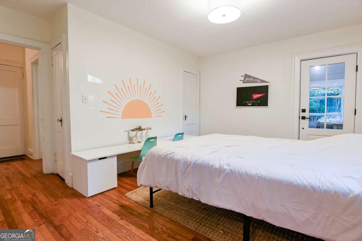 Athens, Georgia, 30606, United States, 4 Bedrooms Bedrooms, ,3 BathroomsBathrooms,Residential,For Sale,1988193