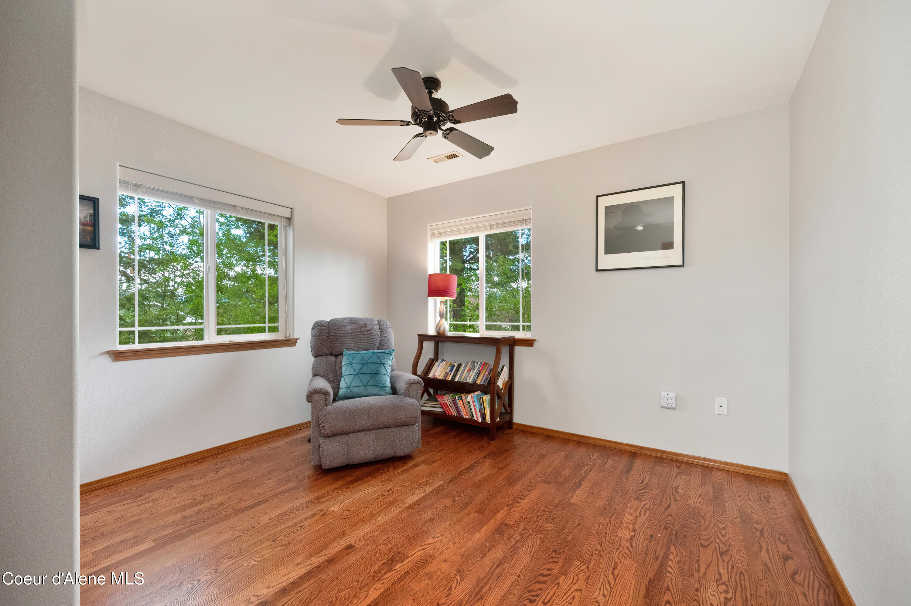 Hayden, Idaho, 83835, United States, 5 Bedrooms Bedrooms, ,2 BathroomsBathrooms,Residential,For Sale,1794747