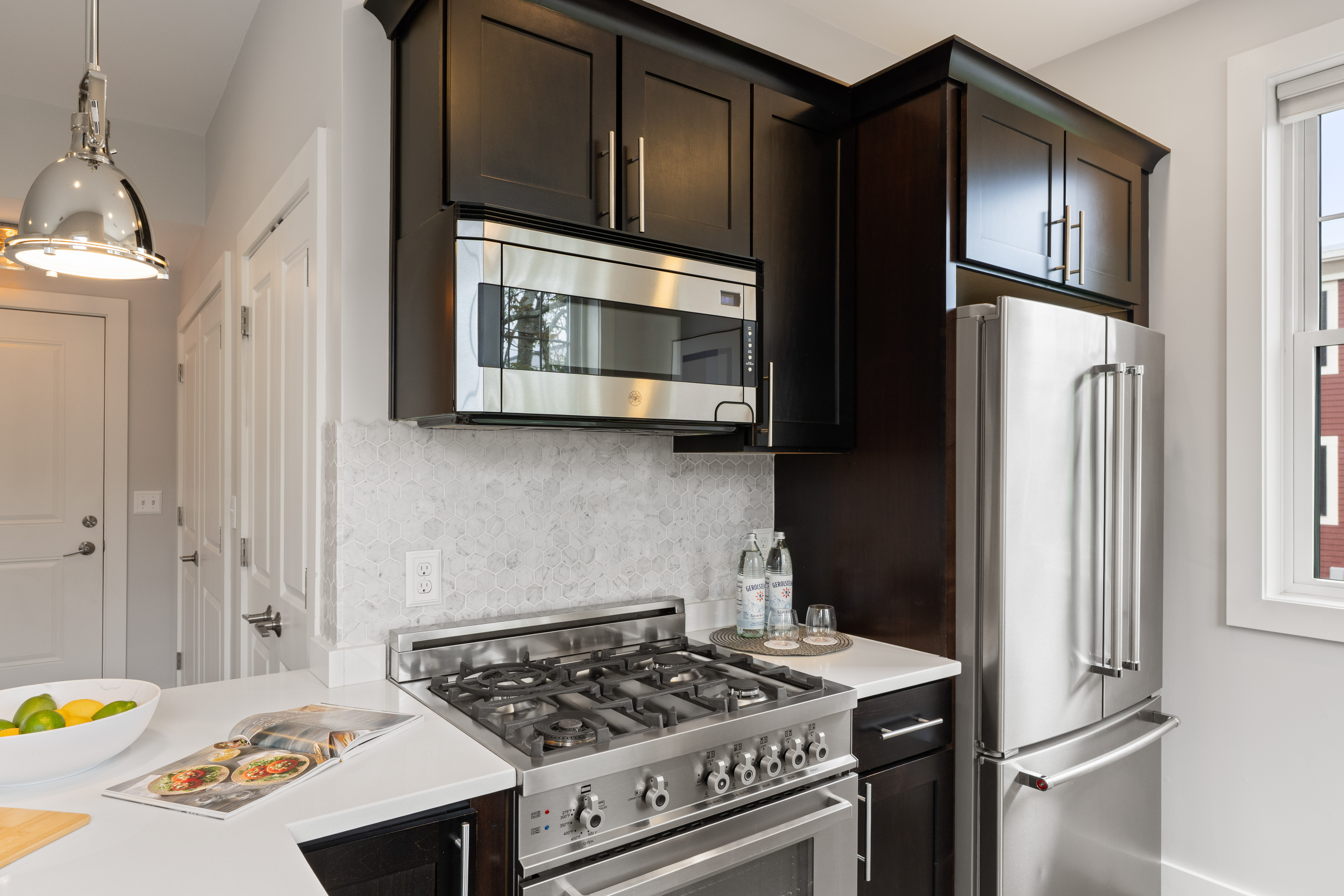  57 Pitman St, Somerville, MA, 02143 - 物件實景