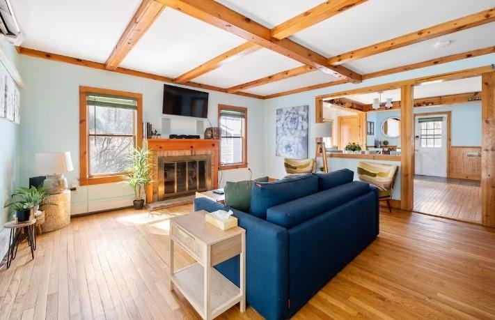 Roscoe, New York, 12776, United States, 4 Bedrooms Bedrooms, ,3 BathroomsBathrooms,Residential,For Sale,1931471