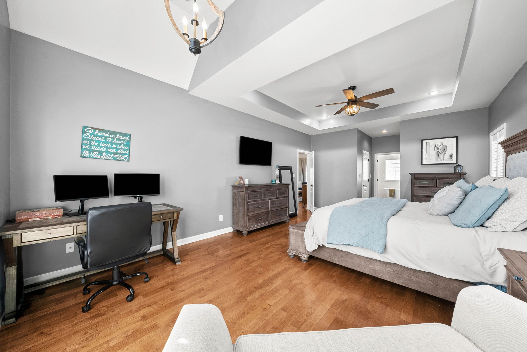 Clarksville, Tennessee, 37043, United States, 5 Bedrooms Bedrooms, ,3 BathroomsBathrooms,Residential,For Sale,2009051