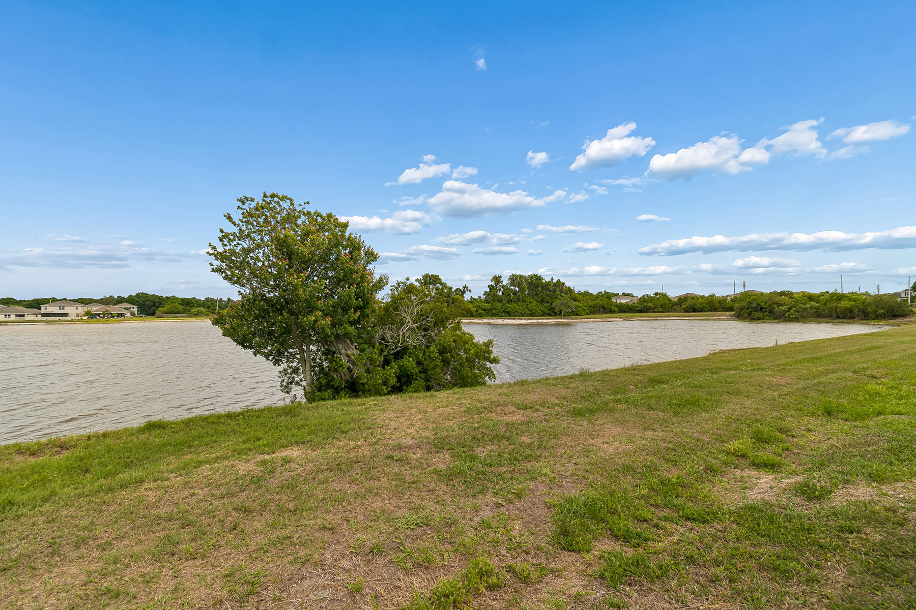  RIVERVIEW - 物件實景