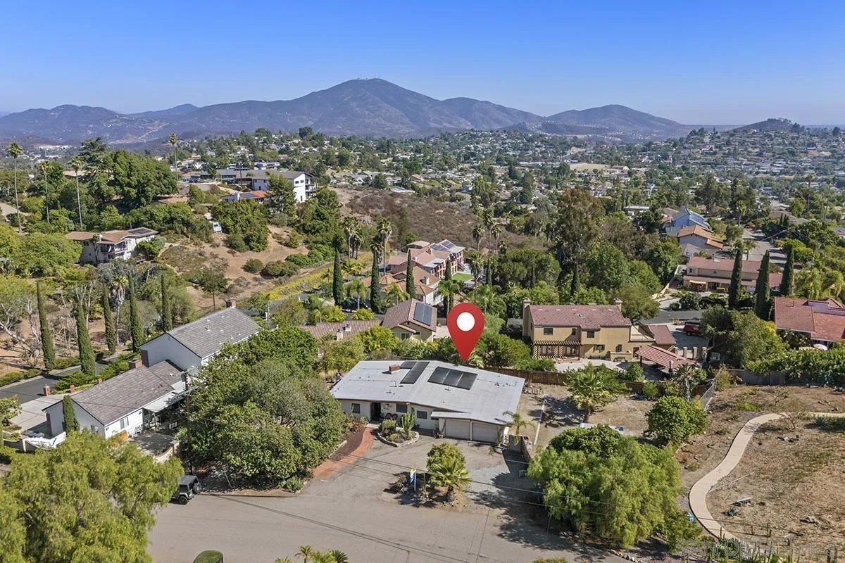 La Mesa, California, 91941, United States, 3 Bedrooms Bedrooms, ,4 BathroomsBathrooms,Residential,For Sale,1911905