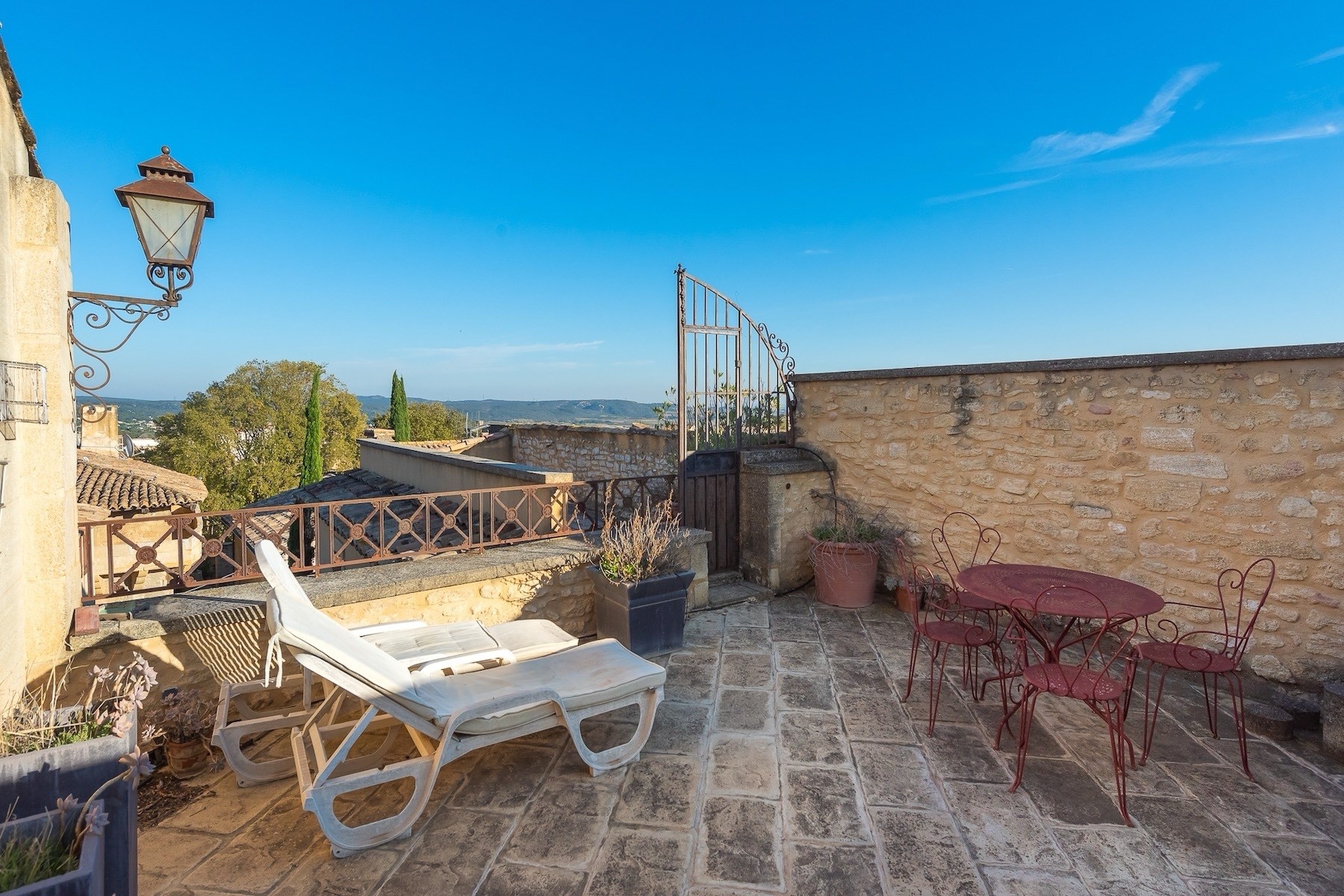  Superb stone property with swimming pool and wellness area in the heart of a so… - 物件實景