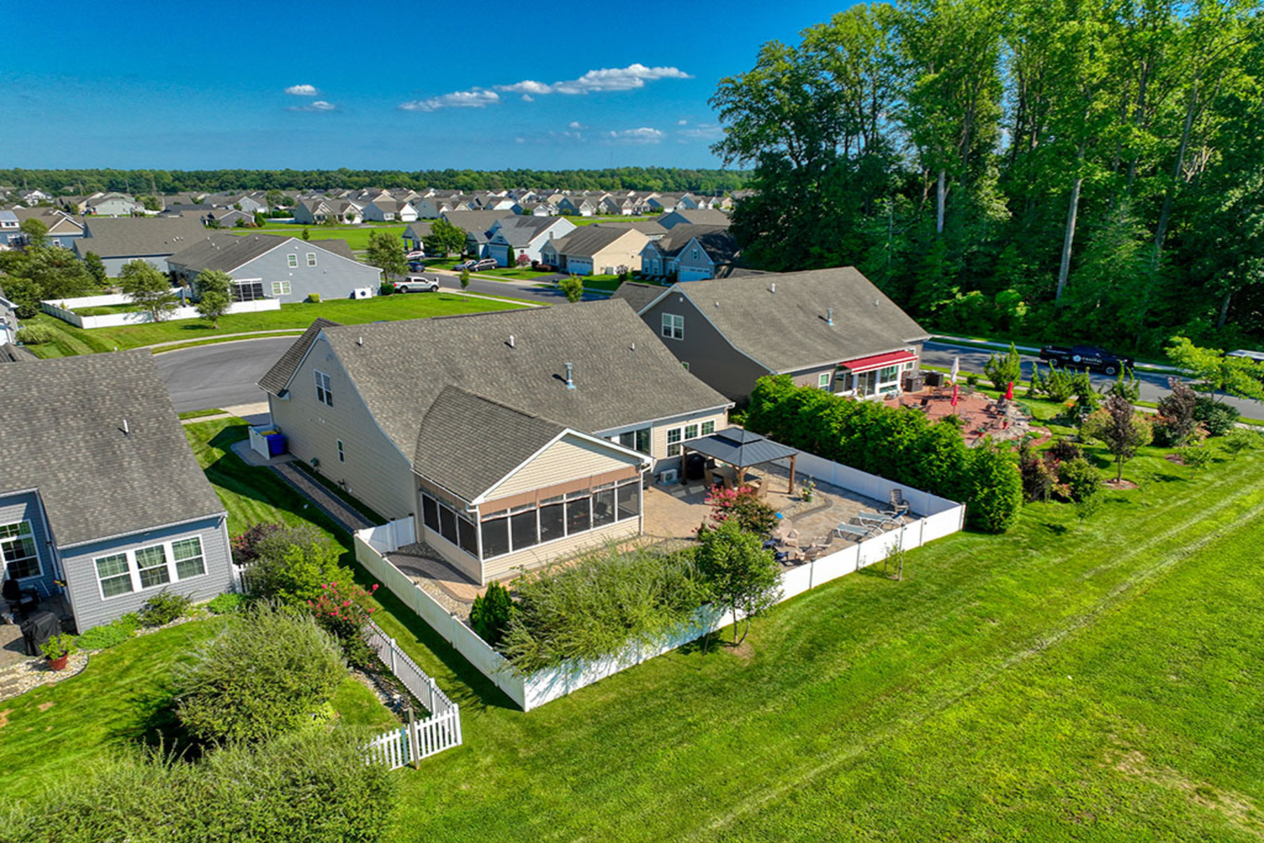  28046 Hatteras Drive - 物件實景