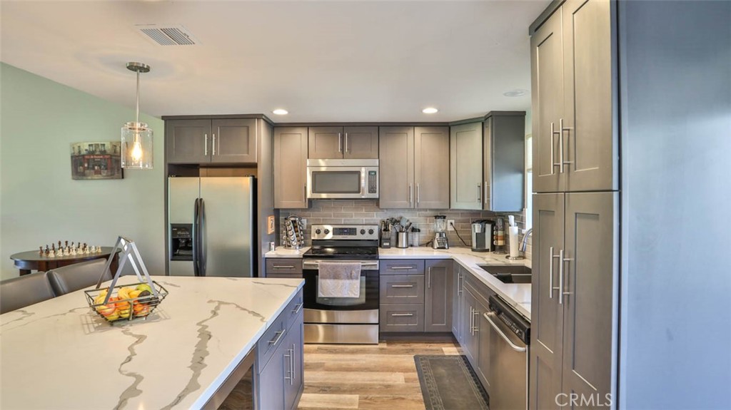 La Quinta, California, 92253, United States, 3 Bedrooms Bedrooms, ,2 BathroomsBathrooms,Residential,For Sale,1839880