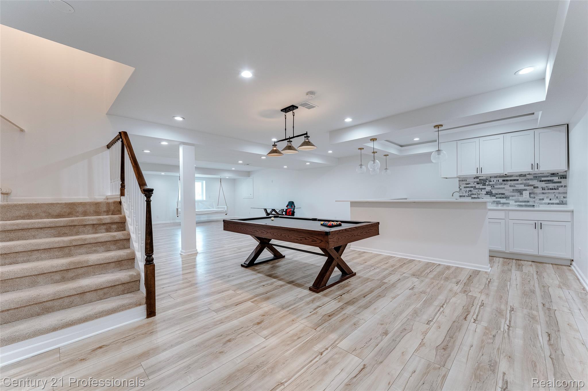 Canton, Michigan, 48187, United States, 5 Bedrooms Bedrooms, ,6 BathroomsBathrooms,Residential,For Sale,1908049