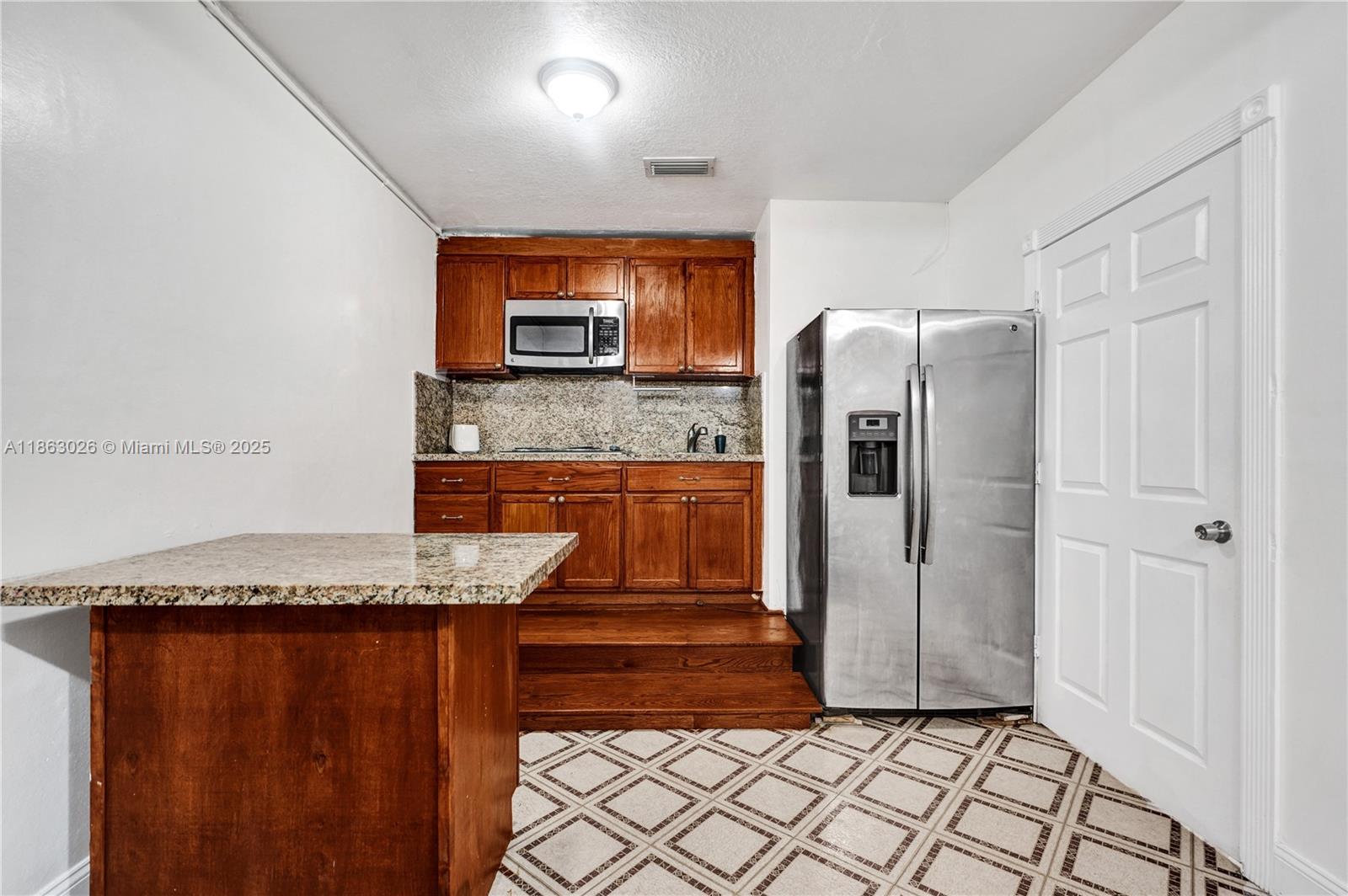 Miami, Florida, 33187, United States, 4 Bedrooms Bedrooms, ,3 BathroomsBathrooms,Residential,For Sale,1926349