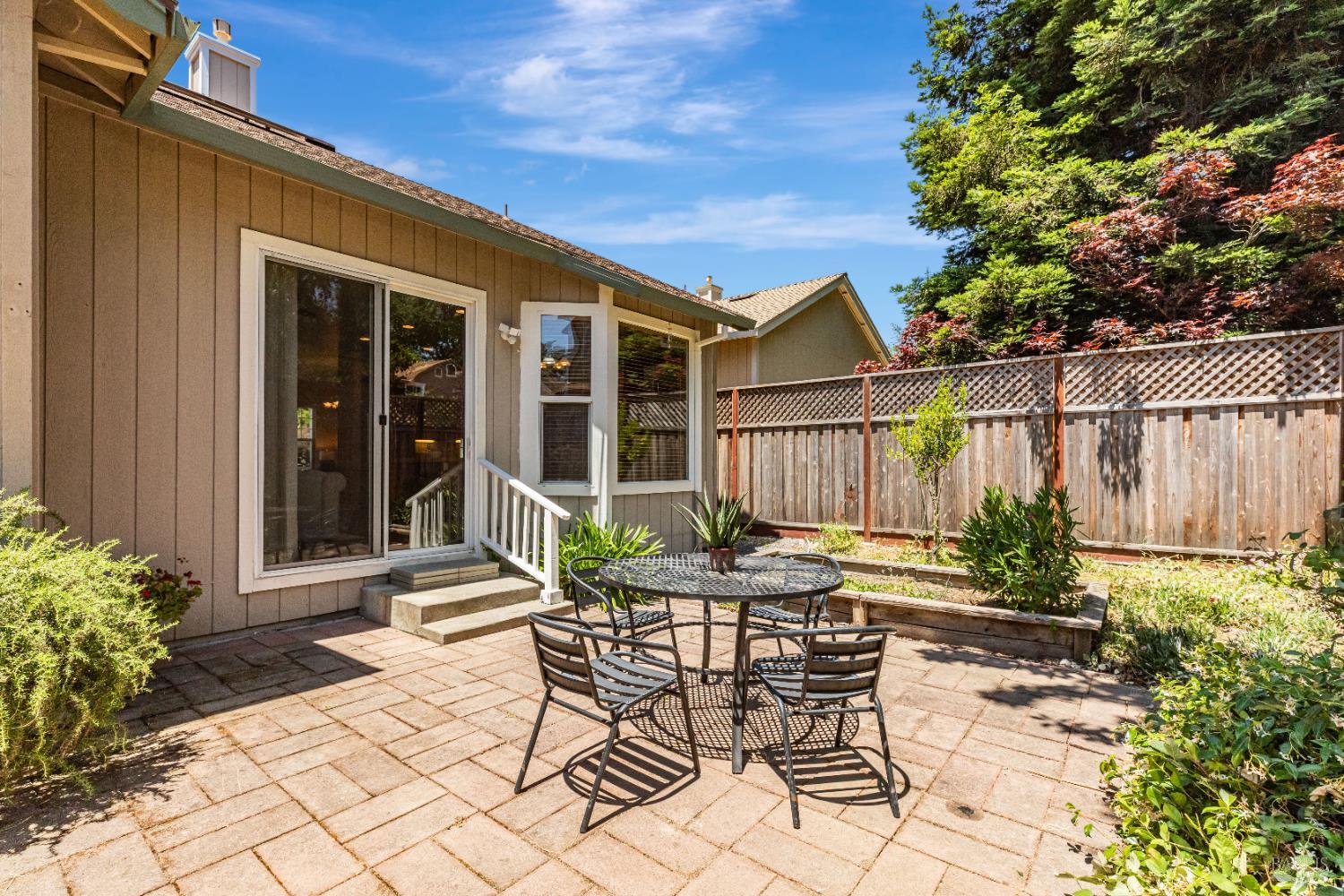 Santa Rosa, California, 95403, United States, 3 Bedrooms Bedrooms, ,2 BathroomsBathrooms,Residential,For Sale,1868703