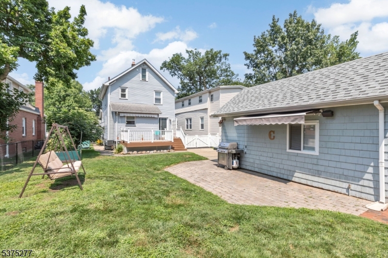 Garwood Boro, New Jersey, 07027, United States, 3 Bedrooms Bedrooms, ,2 BathroomsBathrooms,Residential,For Sale,1908282