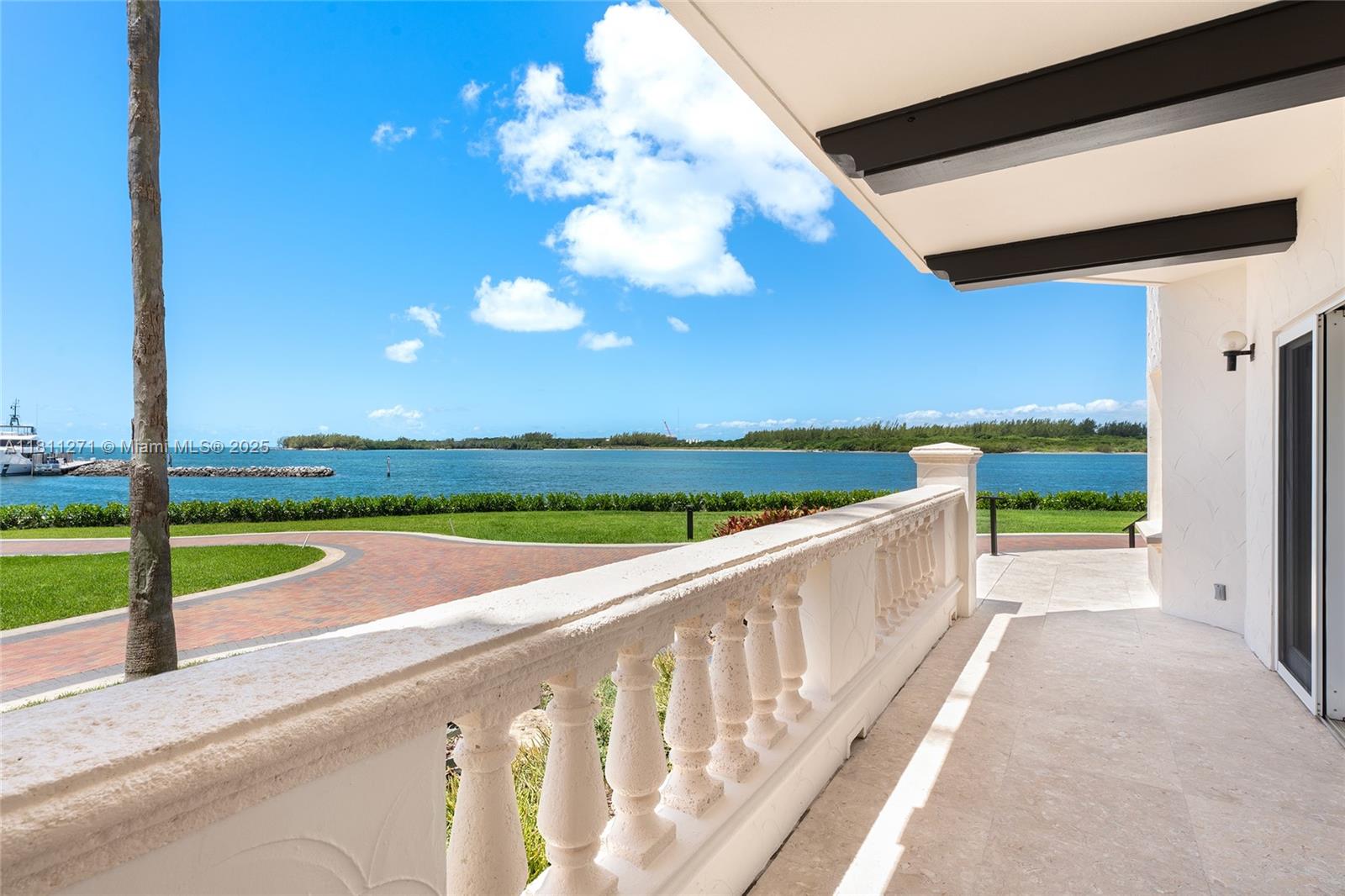 Miami Beach, Florida, 33109, United States, 4 Bedrooms Bedrooms, ,4 BathroomsBathrooms,Residential,For Sale,1837021