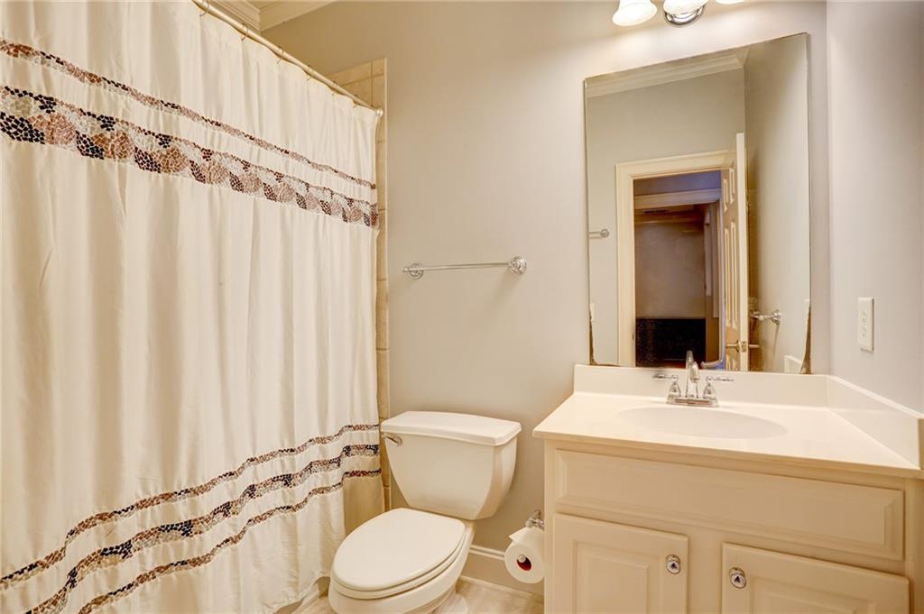 Suwanee, Georgia, 30024, United States, 5 Bedrooms Bedrooms, ,5 BathroomsBathrooms,Residential,For Sale,2025852