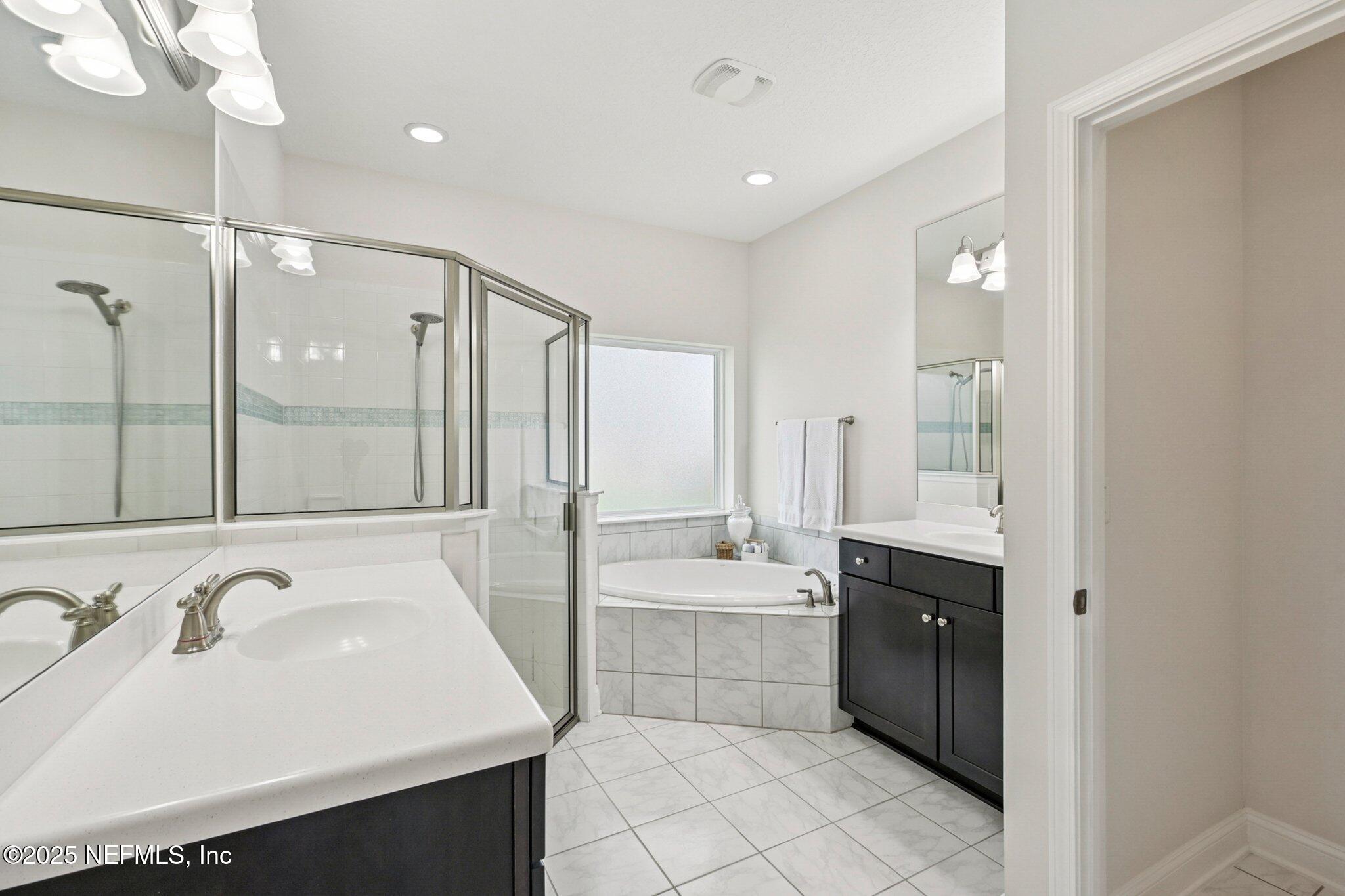 Jacksonville, Florida, 32259, United States, 5 Bedrooms Bedrooms, ,4 BathroomsBathrooms,Residential,For Sale,1847367