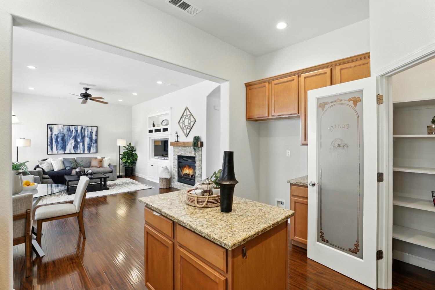 West Sacramento, California, 95691, United States, 4 Bedrooms Bedrooms, ,3 BathroomsBathrooms,Residential,For Sale,1940145