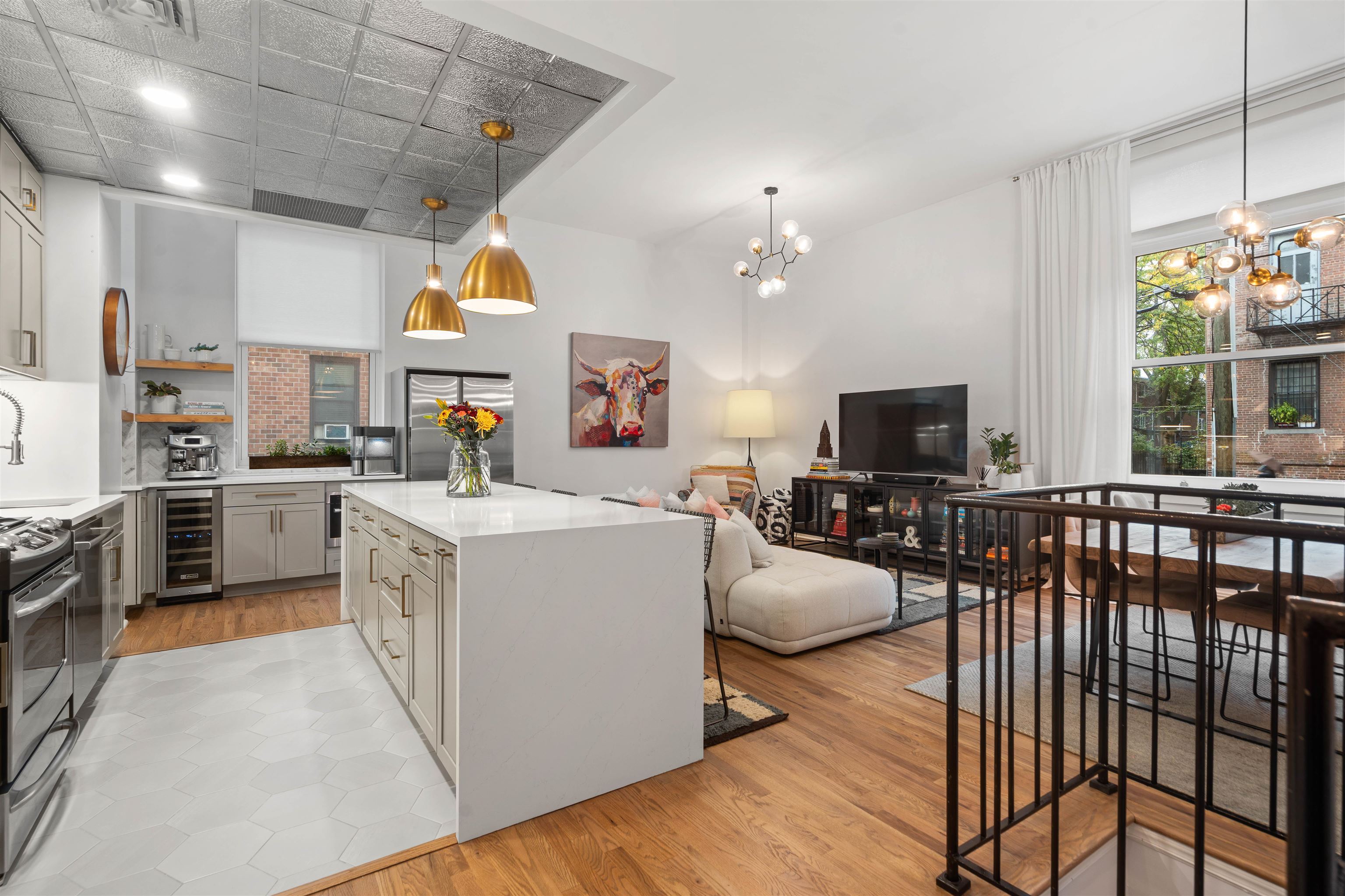 Jersey City, New Jersey, 07302, United States, 1 Bedroom Bedrooms, ,2 BathroomsBathrooms,Residential,For Sale,1949744