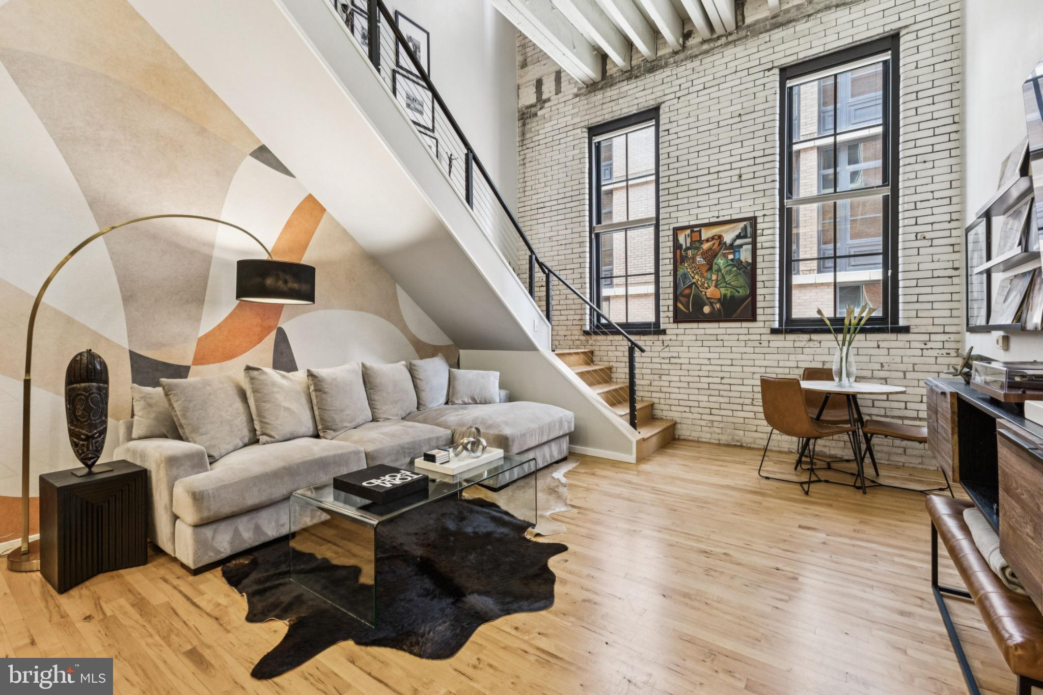 Washington, District of Columbia, 20001, United States, 1 Bedroom Bedrooms, ,2 BathroomsBathrooms,Residential,For Sale,1998777