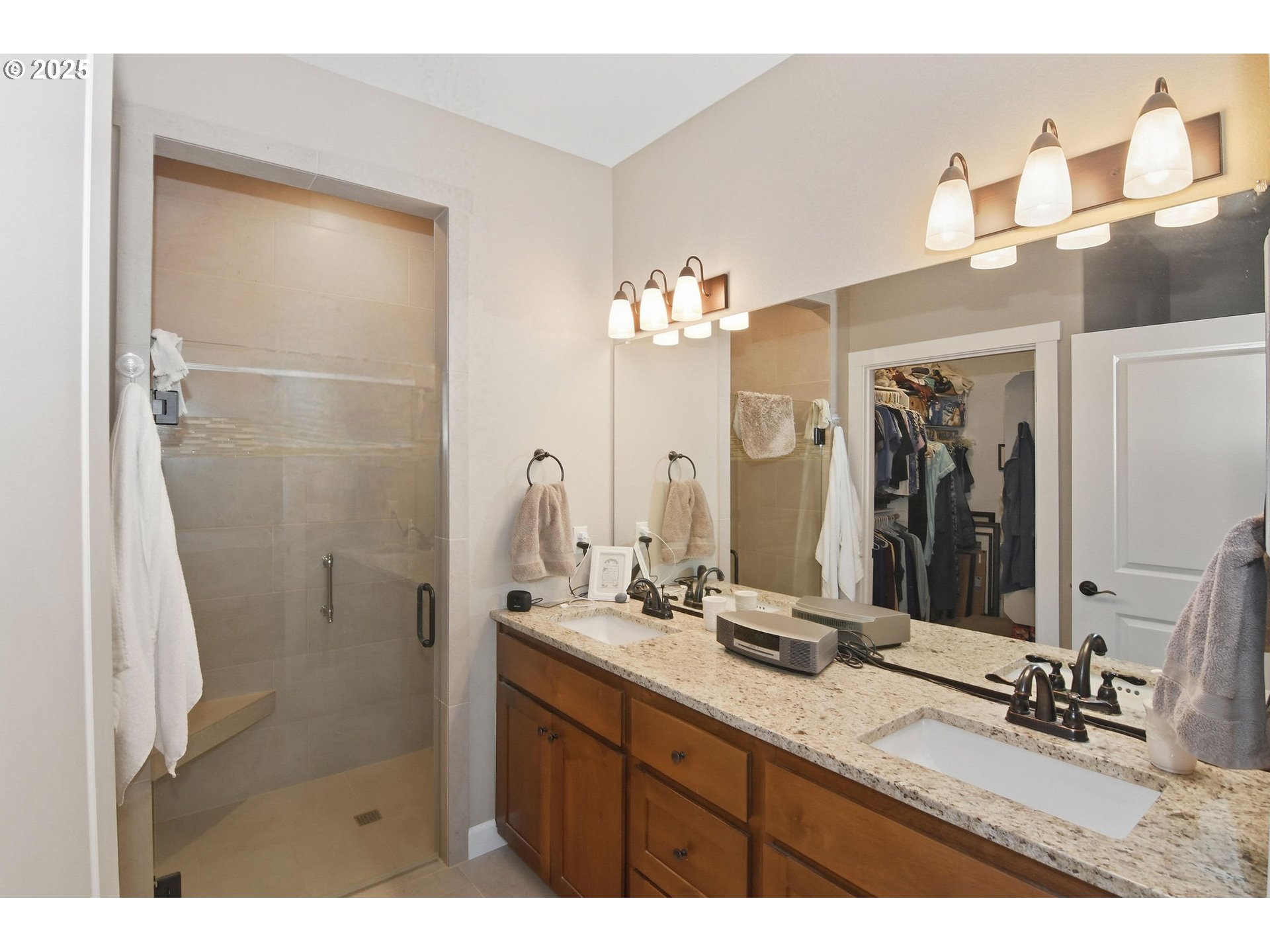 Ridgefield, Washington, 98642, United States, 2 Bedrooms Bedrooms, ,2 BathroomsBathrooms,Residential,For Sale,1971476