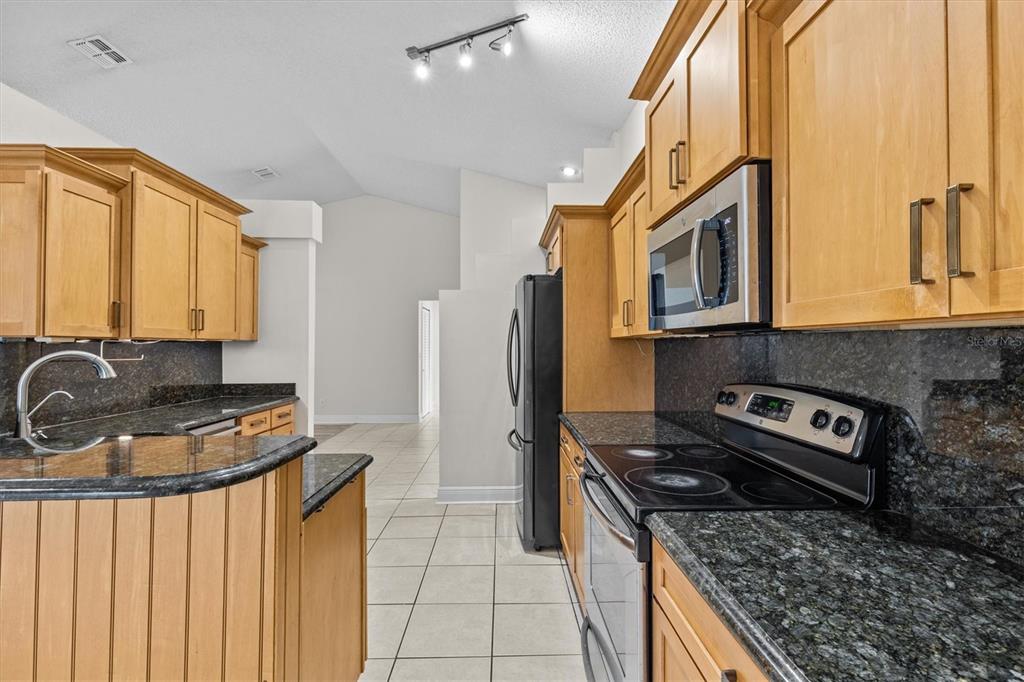 Tarpon Springs, Florida, 34689, United States, 4 Bedrooms Bedrooms, ,2 BathroomsBathrooms,Residential,For Sale,1920120
