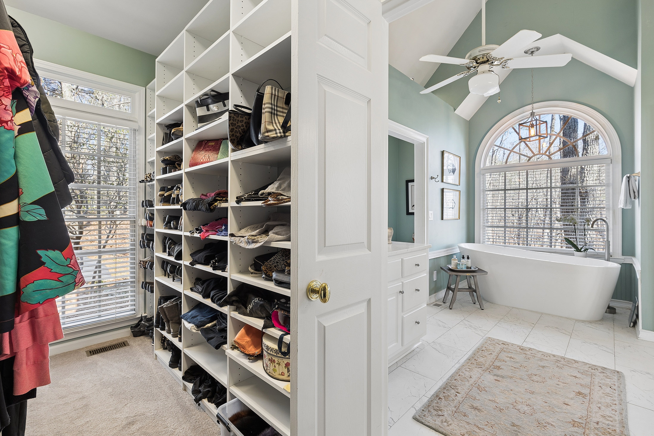  Stunning Big Canoe Residence Offers Relaxed Elegance and Resort Lifestyle - 物件實景