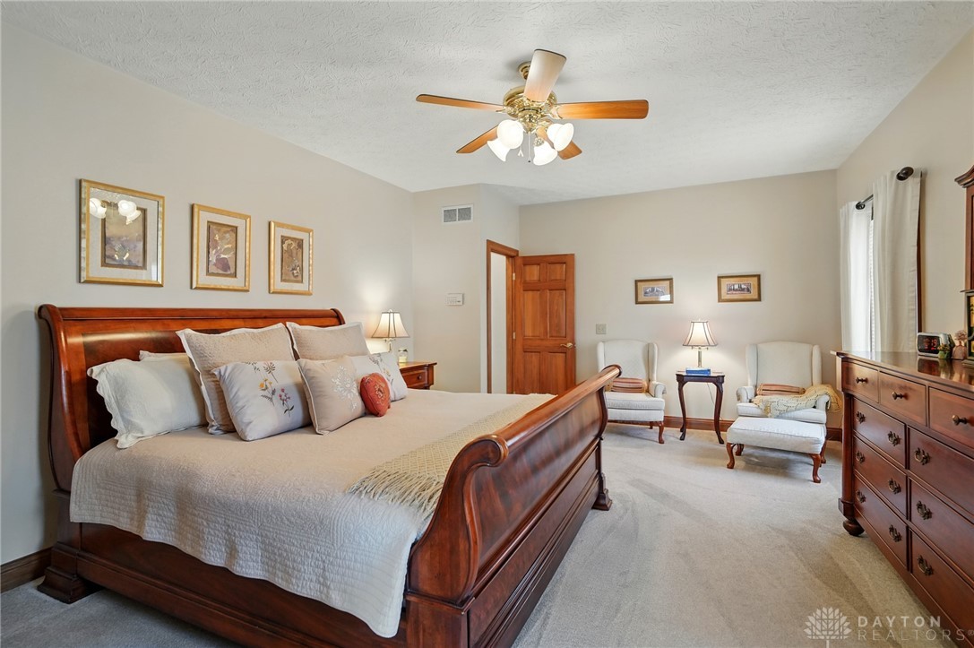 Dayton, Ohio, 45434, United States, 4 Bedrooms Bedrooms, ,5 BathroomsBathrooms,Residential,For Sale,1767935