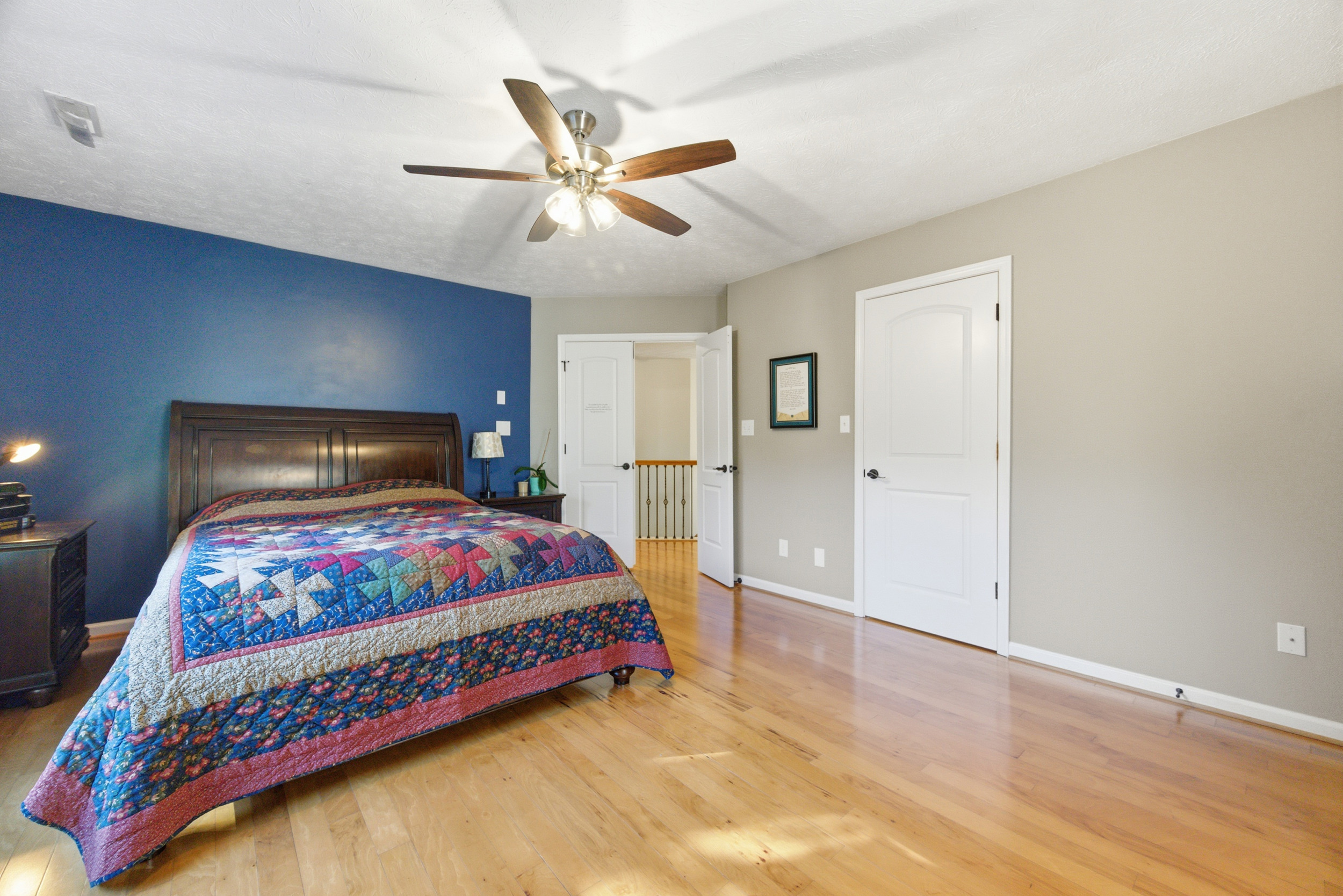 Yorktown, Virginia, 23693, United States, 6 Bedrooms Bedrooms, ,3 BathroomsBathrooms,Residential,For Sale,1988039