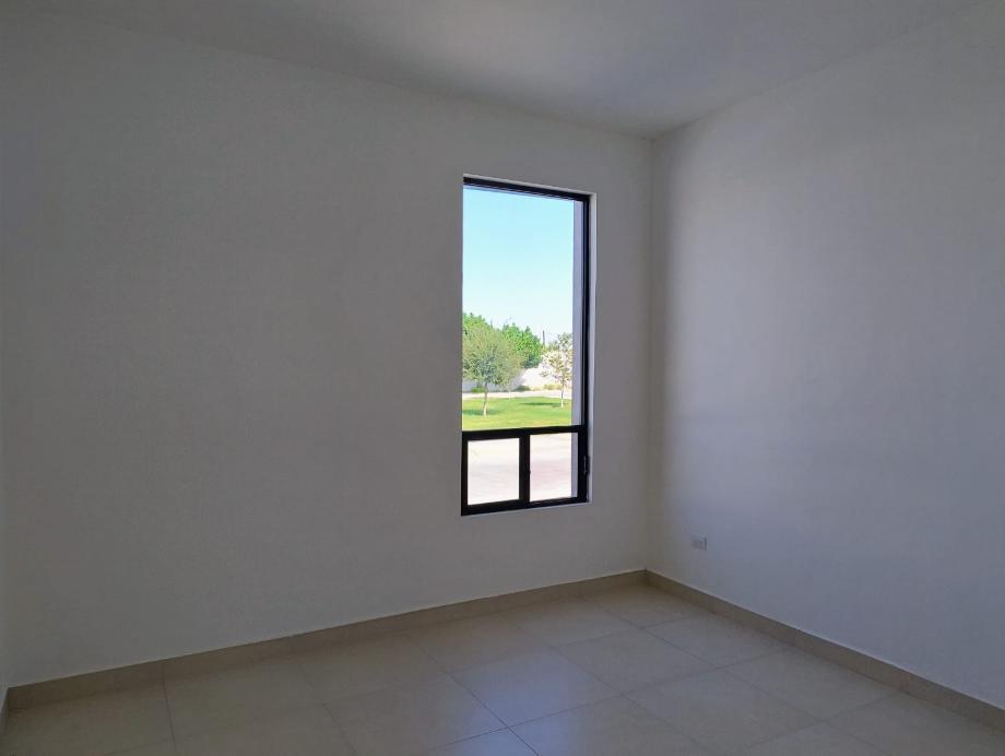 FLAMBOYANES, Gómez Palacio, Durango, 35049, Mexico, 4 Bedrooms Bedrooms, ,3 BathroomsBathrooms,Residential,For Sale,FLAMBOYANES,1416244