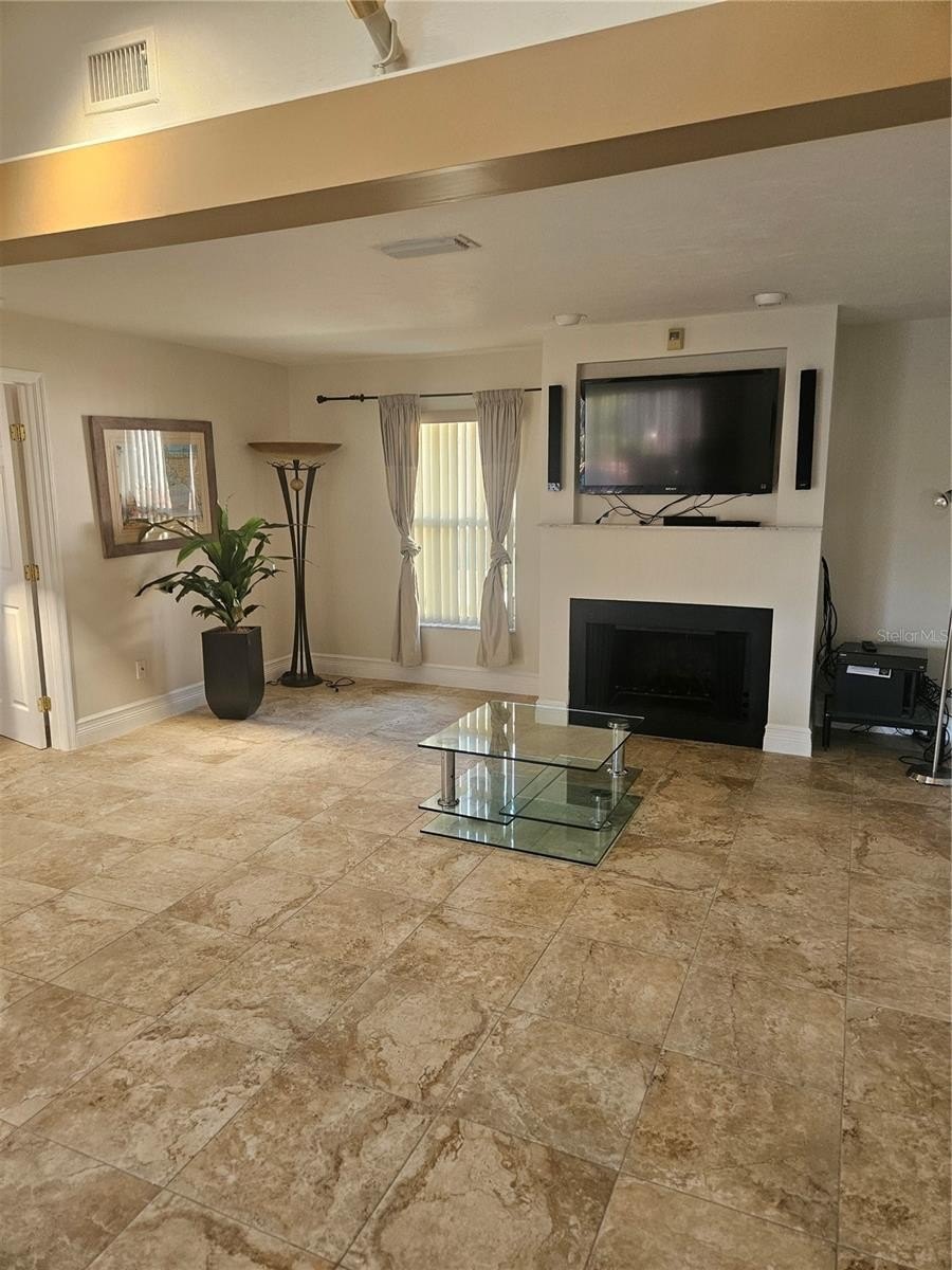 CAPE CORAL, Florida, 33914, United States, 4 Bedrooms Bedrooms, ,4 BathroomsBathrooms,Residential,For Sale,1910692