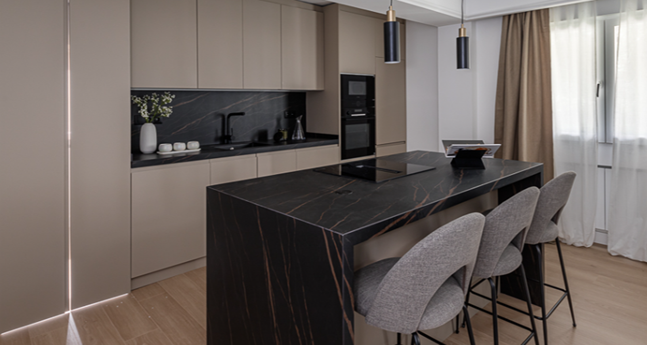  Exclusive renovated home in Niño Jesús - 物件實景