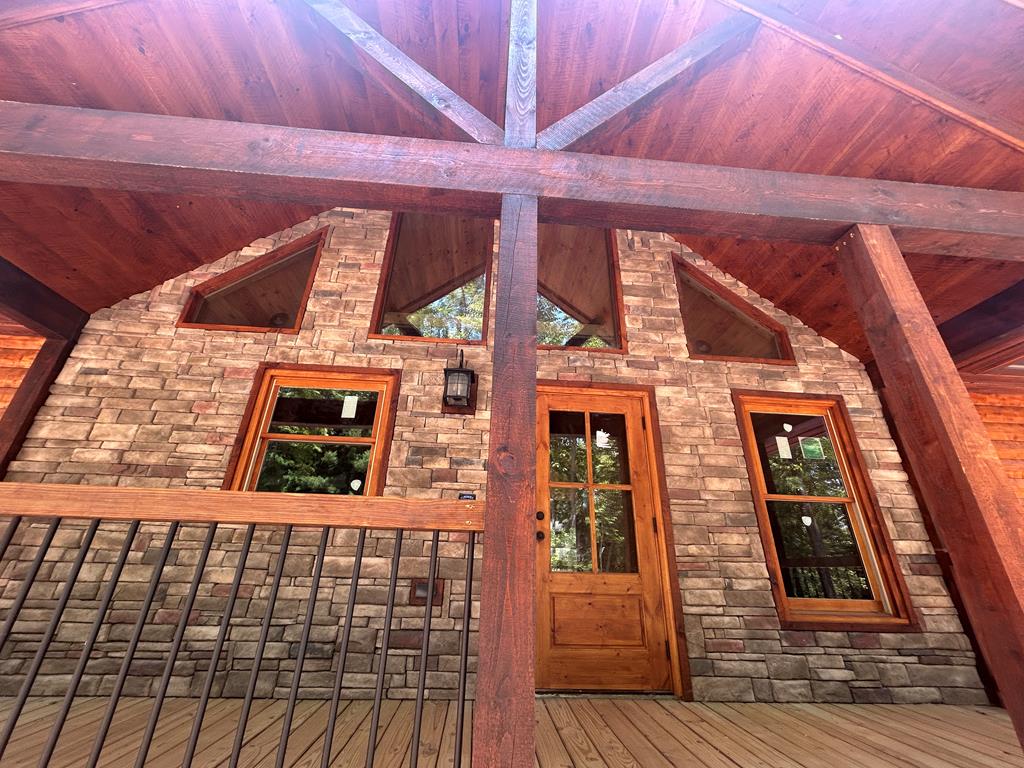 Mineral Bluff, Georgia, 30559, United States, 4 Bedrooms Bedrooms, ,3 BathroomsBathrooms,Residential,For Sale,1859066