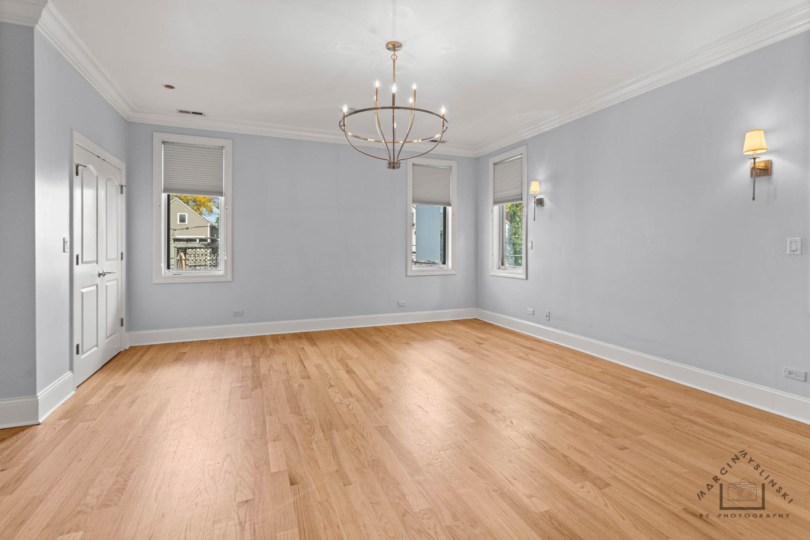 Chicago, Illinois, 60657, United States, 5 Bedrooms Bedrooms, ,4 BathroomsBathrooms,Residential,For Sale,1974505