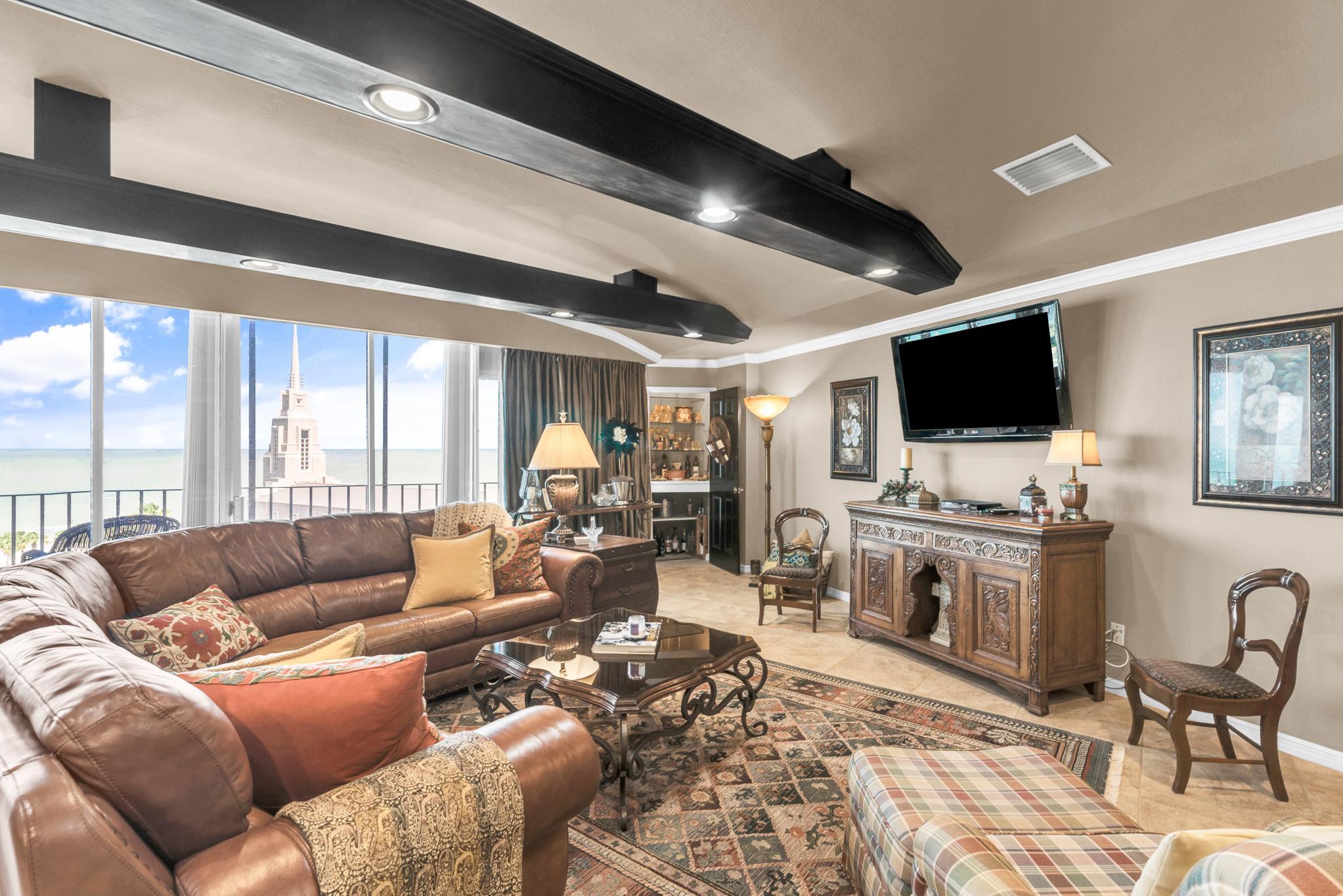 Corpus Christi, Texas, 78401, United States, 3 Bedrooms Bedrooms, ,3 BathroomsBathrooms,Residential,For Sale,1912480