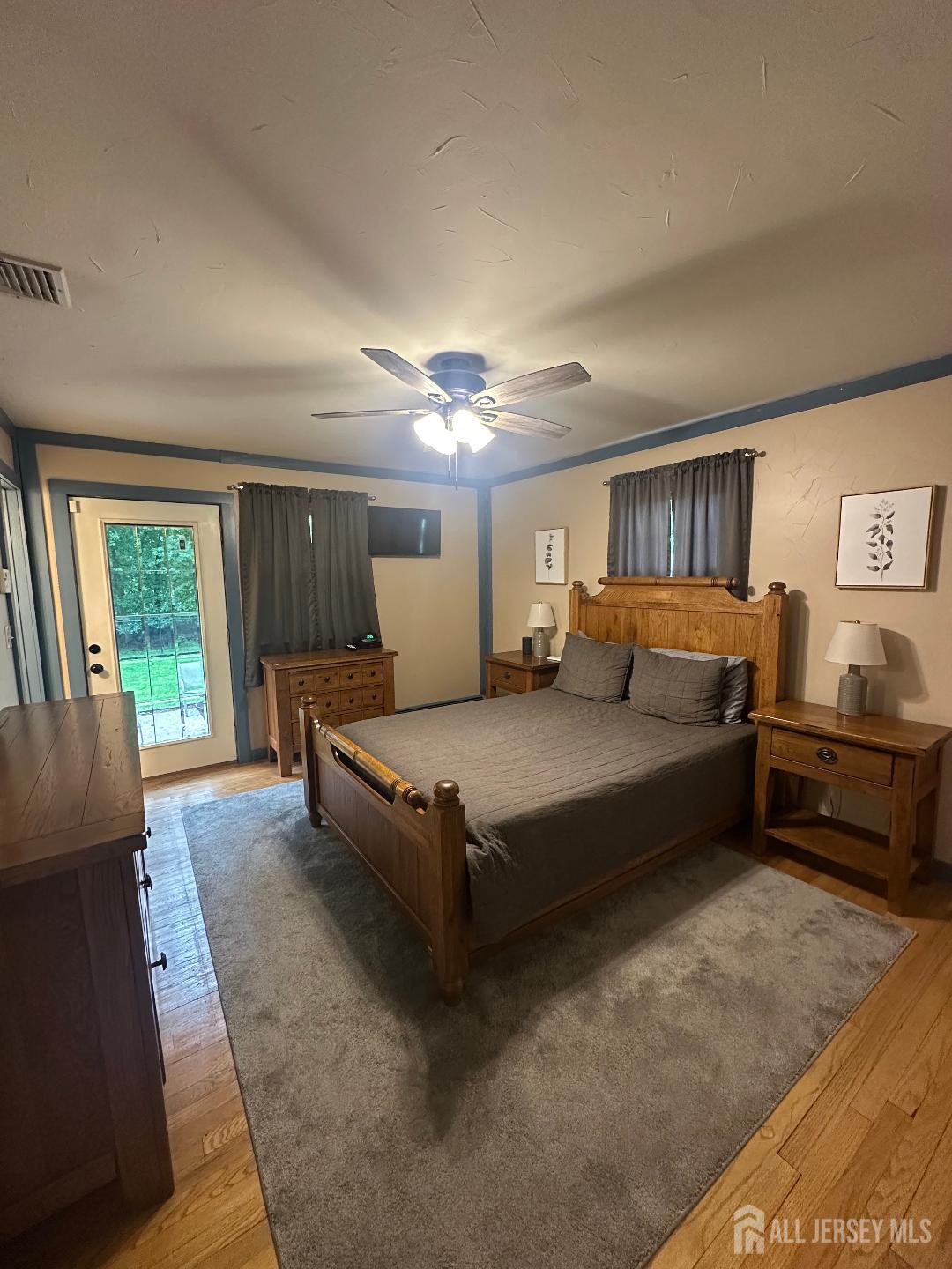 Monroe, New Jersey, 08831, United States, 5 Bedrooms Bedrooms, ,3 BathroomsBathrooms,Residential,For Sale,1988562