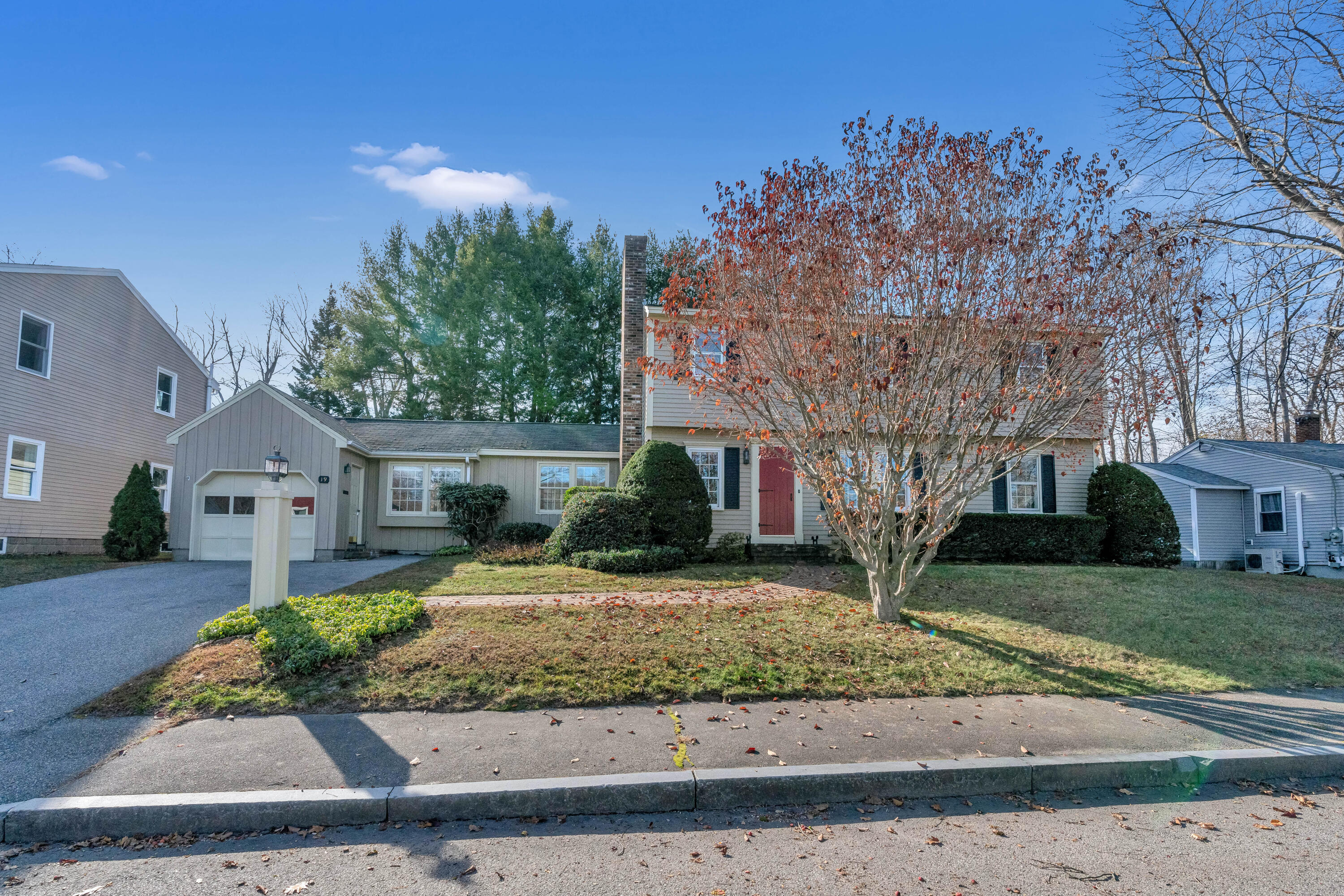 Biddeford, Maine, 04005, United States, 4 Bedrooms Bedrooms, ,2 BathroomsBathrooms,Residential,For Sale,1998354