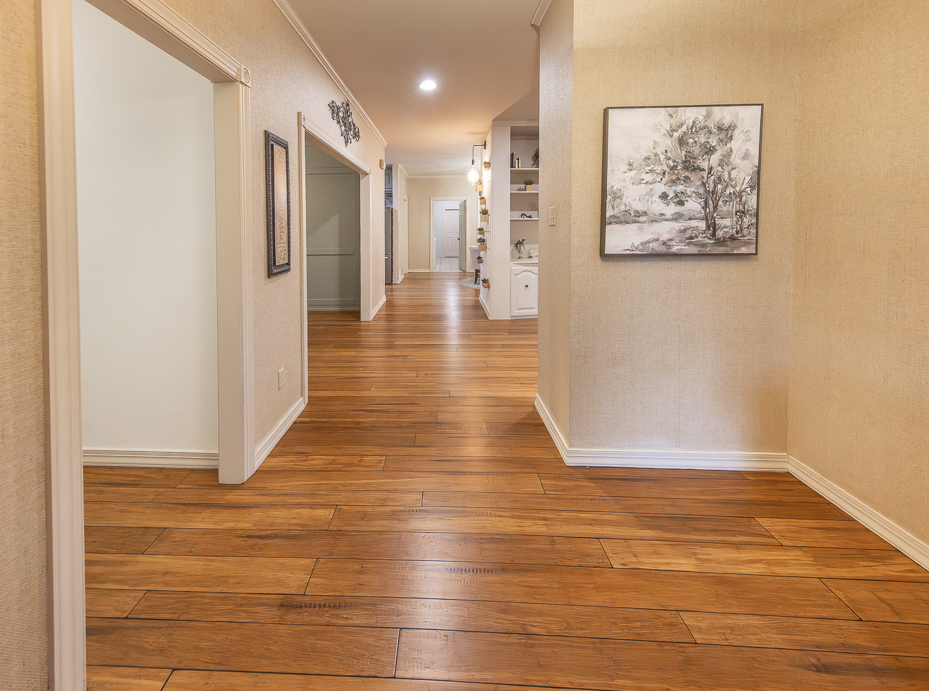 Lubbock, Texas, 79424, United States, 3 Bedrooms Bedrooms, ,3 BathroomsBathrooms,Residential,For Sale,1969049