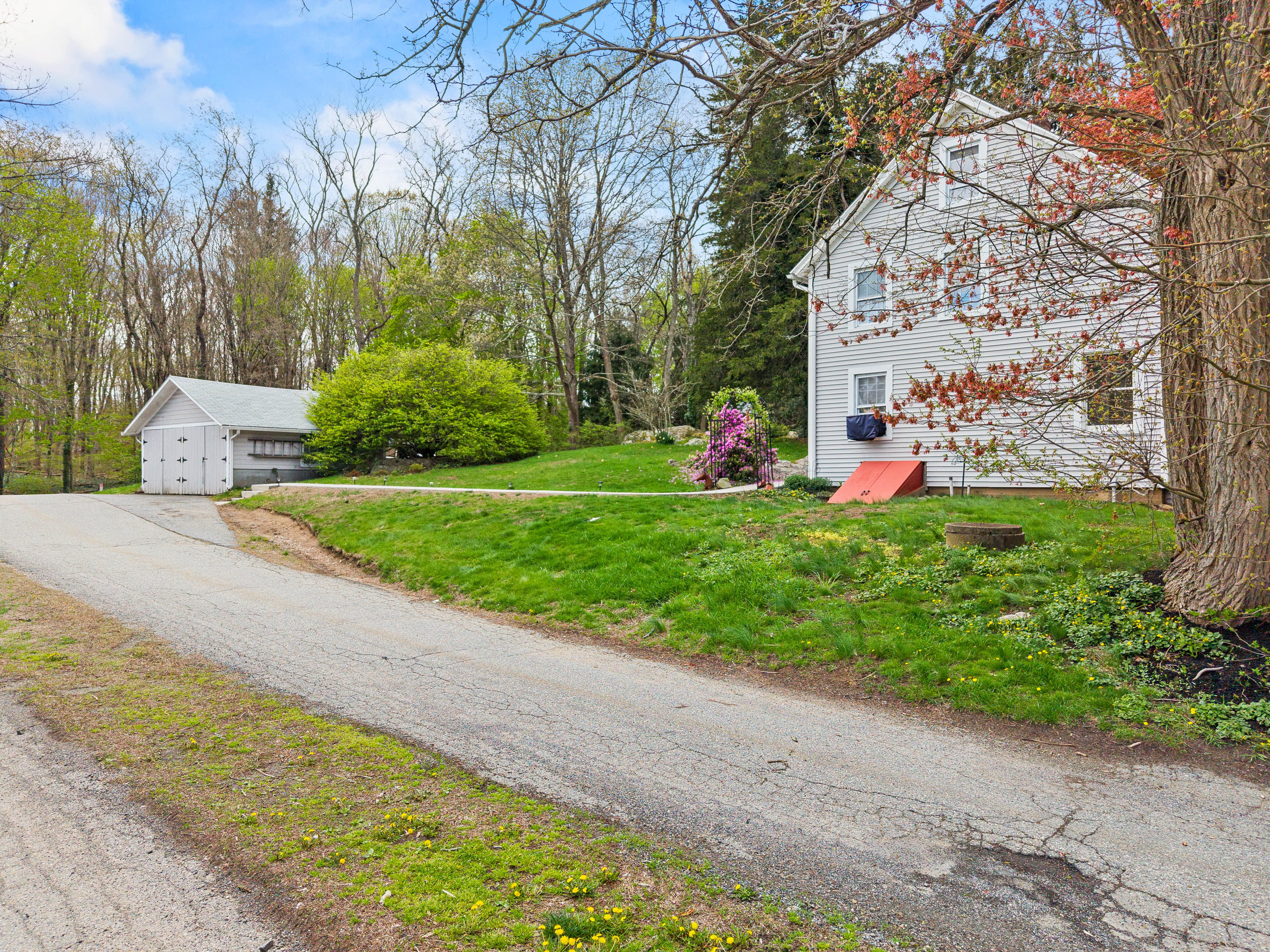  Cozy Sale Listing in Essex, CT - 物件實景