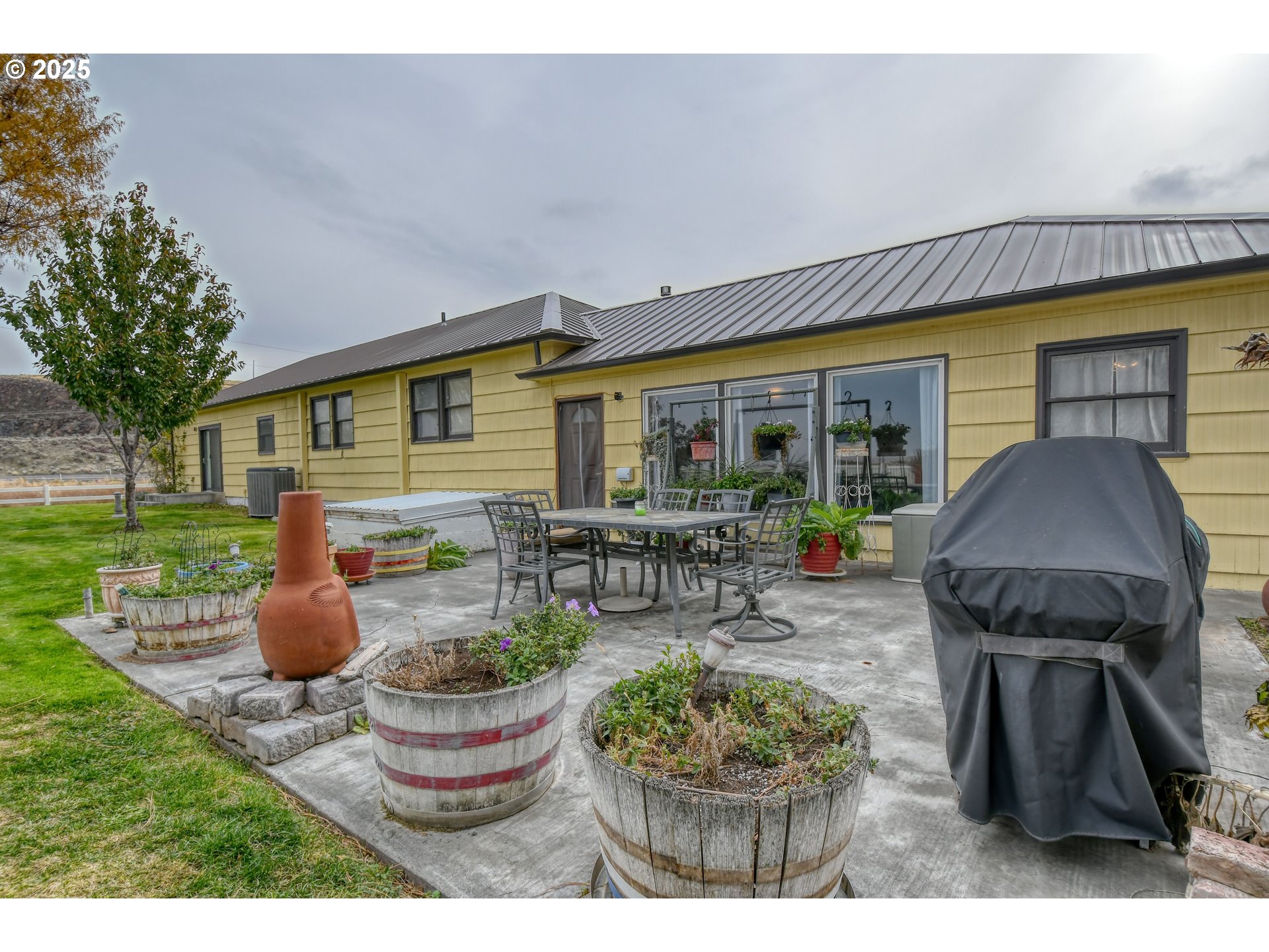 Echo, Oregon, 97826, United States, 3 Bedrooms Bedrooms, ,3 BathroomsBathrooms,Residential,For Sale,1987852