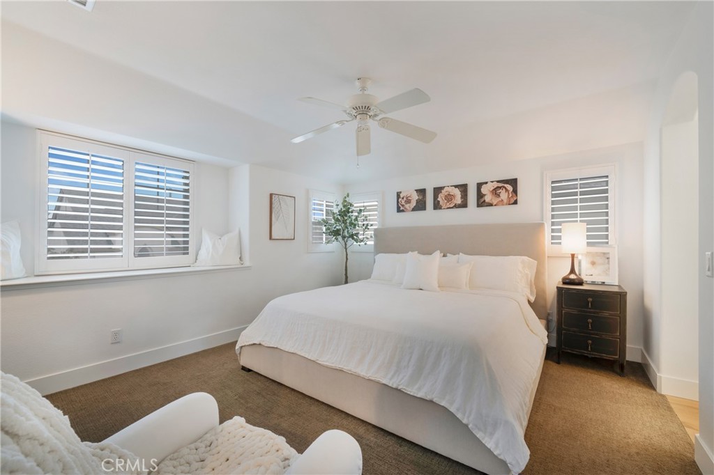 Irvine, California, 92620, United States, 2 Bedrooms Bedrooms, ,3 BathroomsBathrooms,Residential,For Sale,2001846