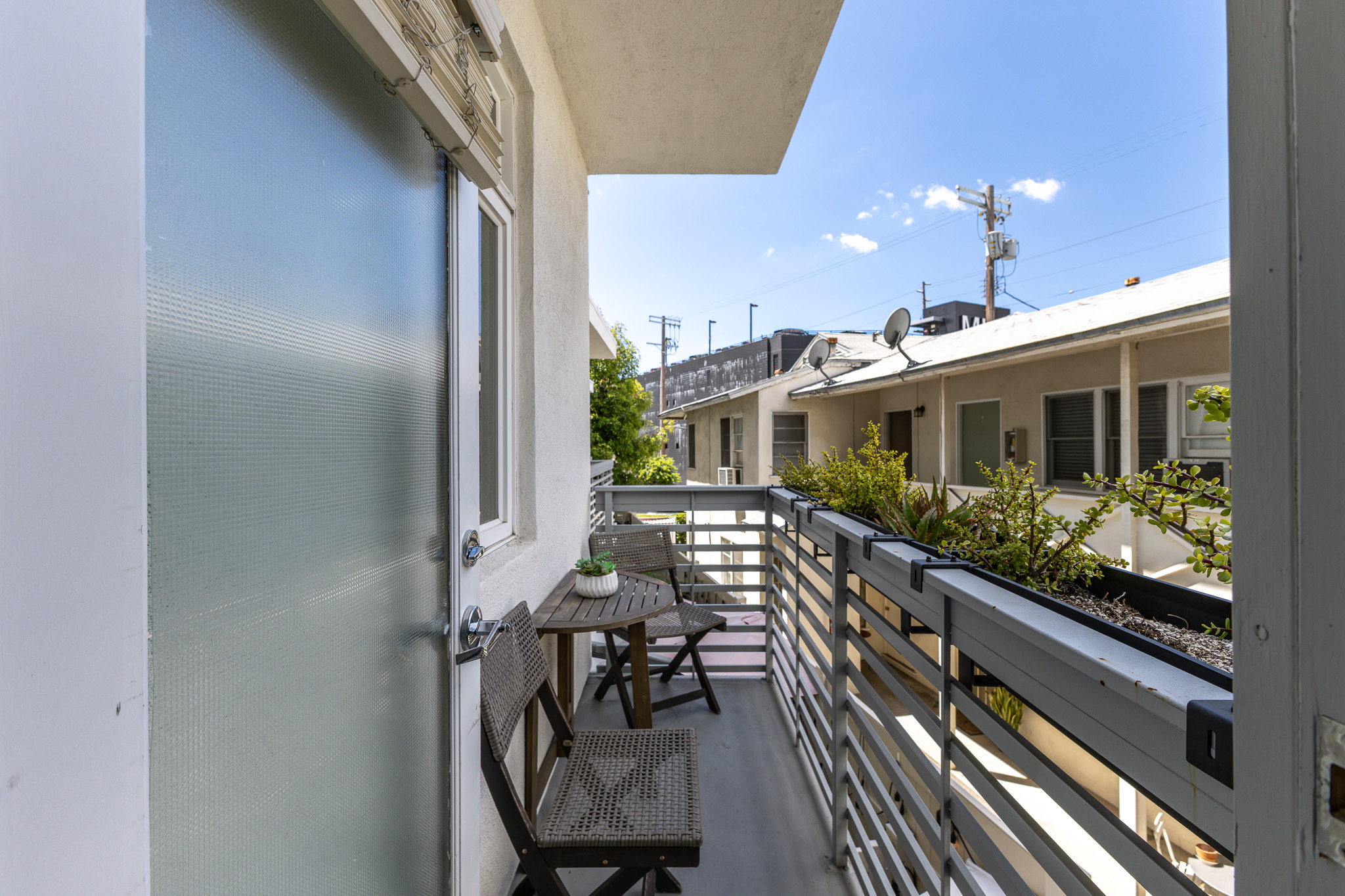  10735 Bloomfield Street, #5 - 物件實景