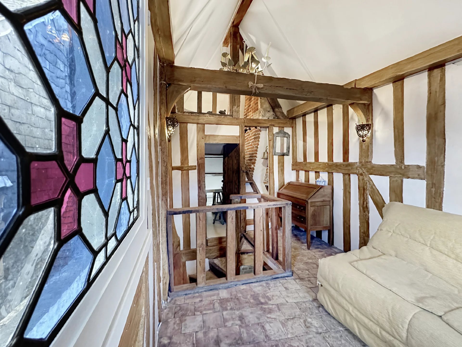 Honfleur, Normandy, 14600, FR, 3 Bedrooms Bedrooms, ,2 BathroomsBathrooms,Residential,For Sale,1805763