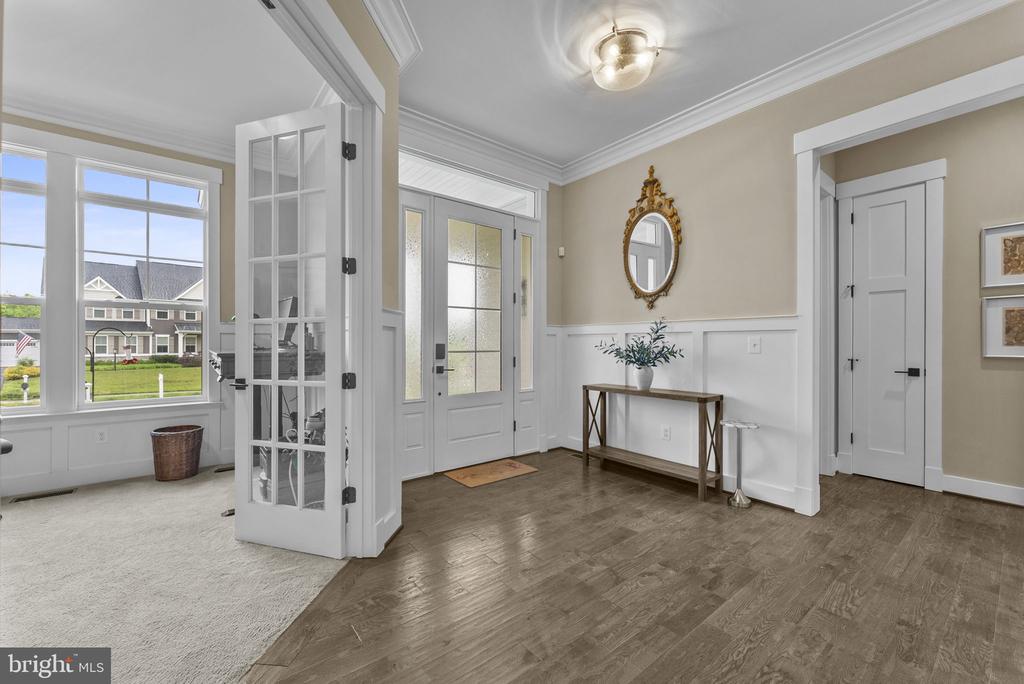 Warrenton, Virginia, 20187, United States, 4 Bedrooms Bedrooms, ,4 BathroomsBathrooms,Residential,For Sale,2048905