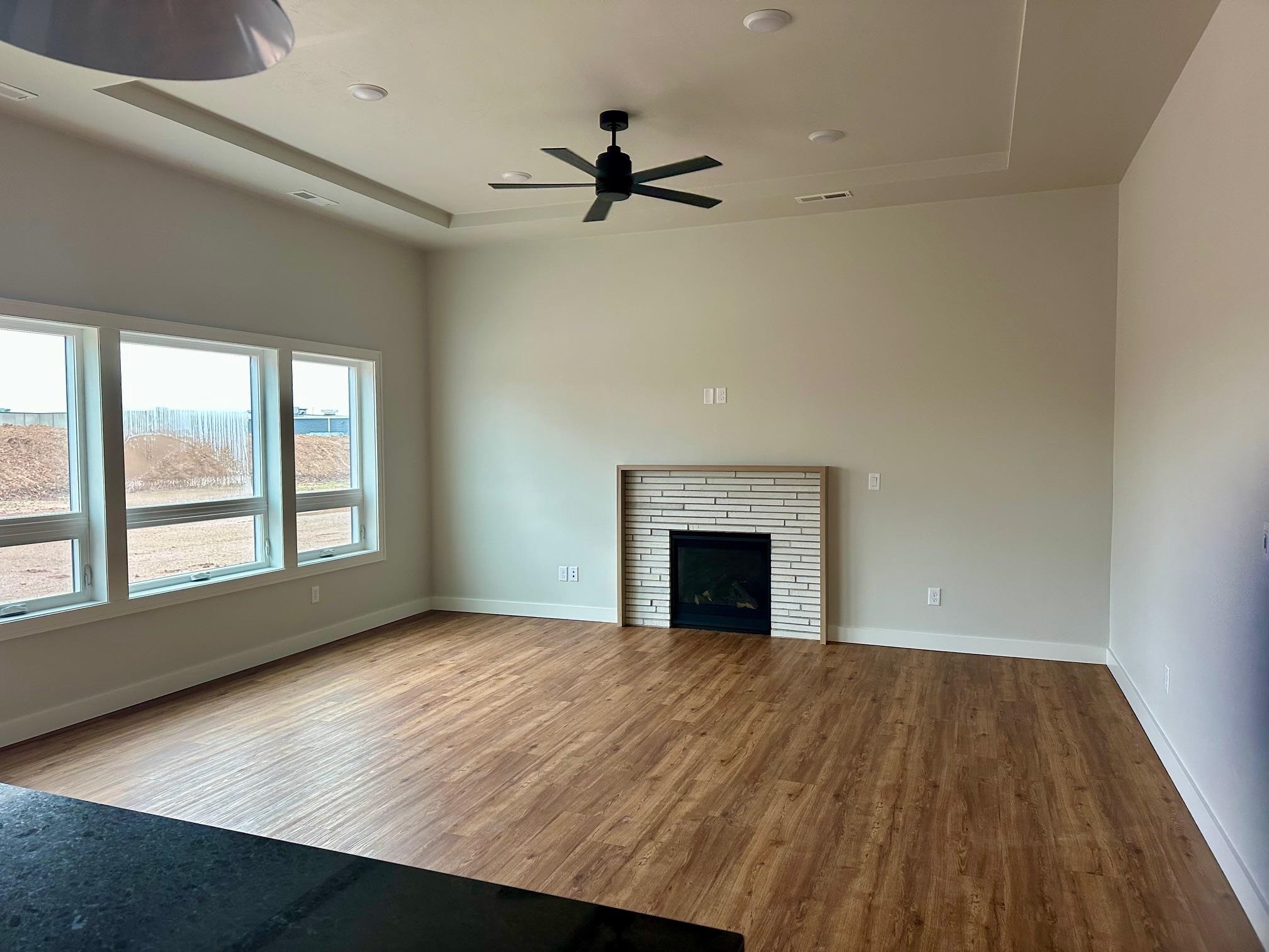 Kimberly, Wisconsin, 54136, United States, 4 Bedrooms Bedrooms, ,3 BathroomsBathrooms,Residential,For Sale,1979357