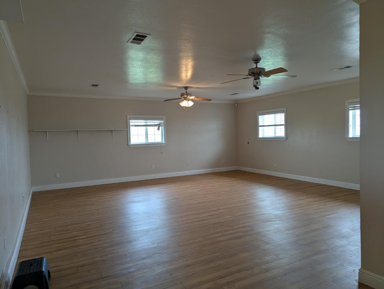 Stratford, California, 93266, United States, 4 Bedrooms Bedrooms, ,2 BathroomsBathrooms,Residential,For Sale,2012524