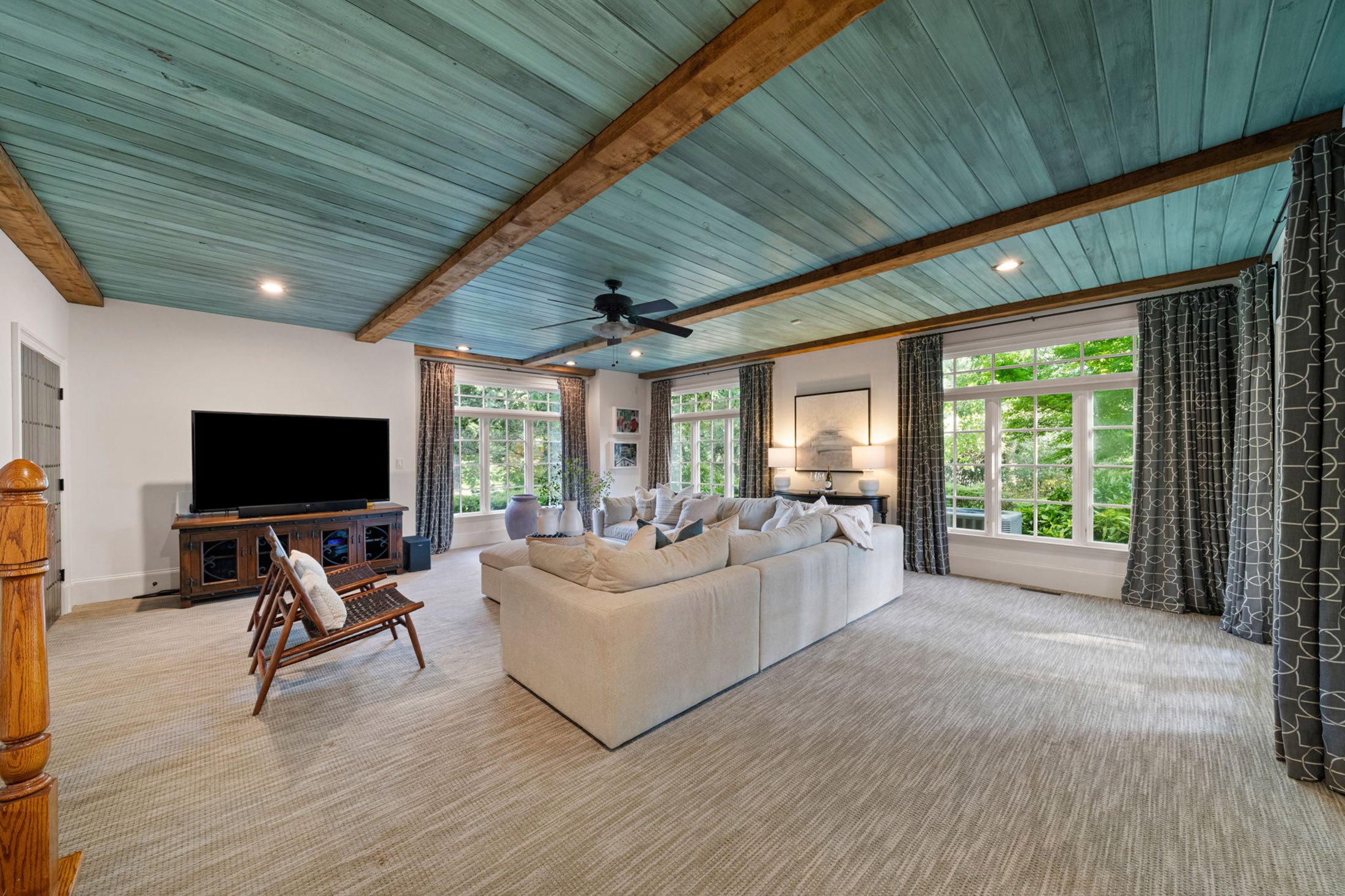  Remarkable Spanish-style Estate on 3.8+/- Private Acres - 物件實景