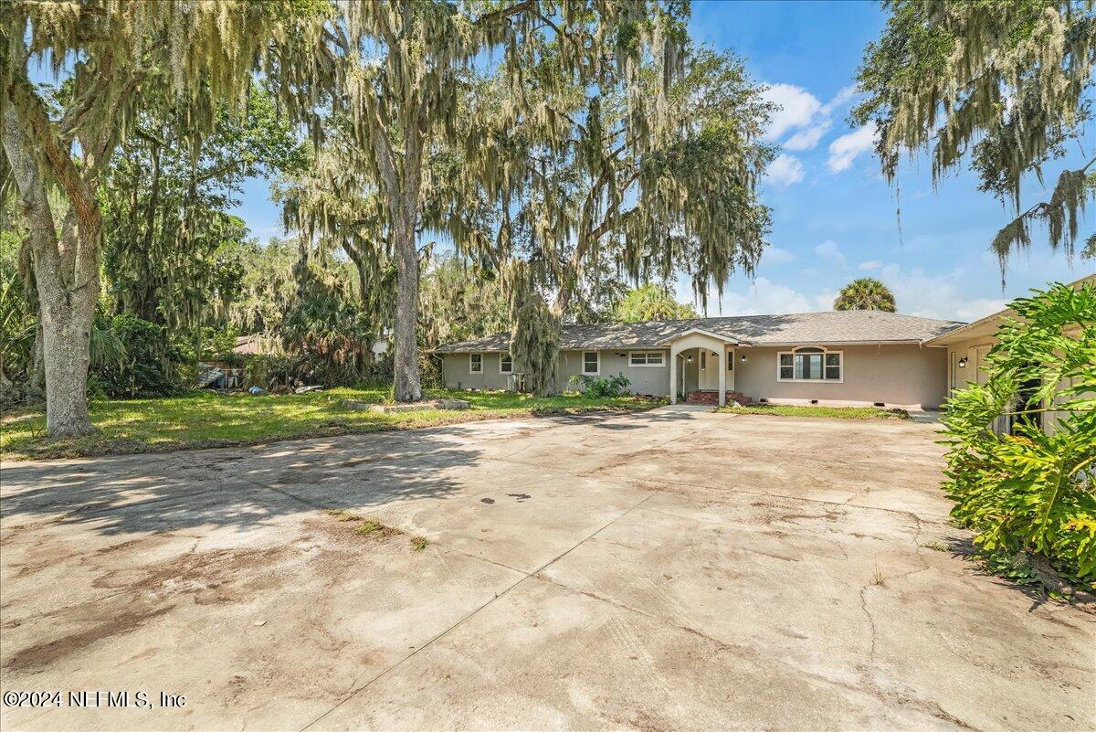 East Palatka, Florida, 32131, United States, 4 Bedrooms Bedrooms, ,4 BathroomsBathrooms,Residential,For Sale,1922938
