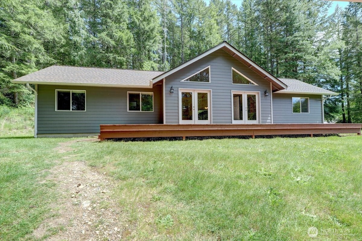 Port Orchard, Washington, 98367, United States, 3 Bedrooms Bedrooms, ,2 BathroomsBathrooms,Residential,For Sale,1828353