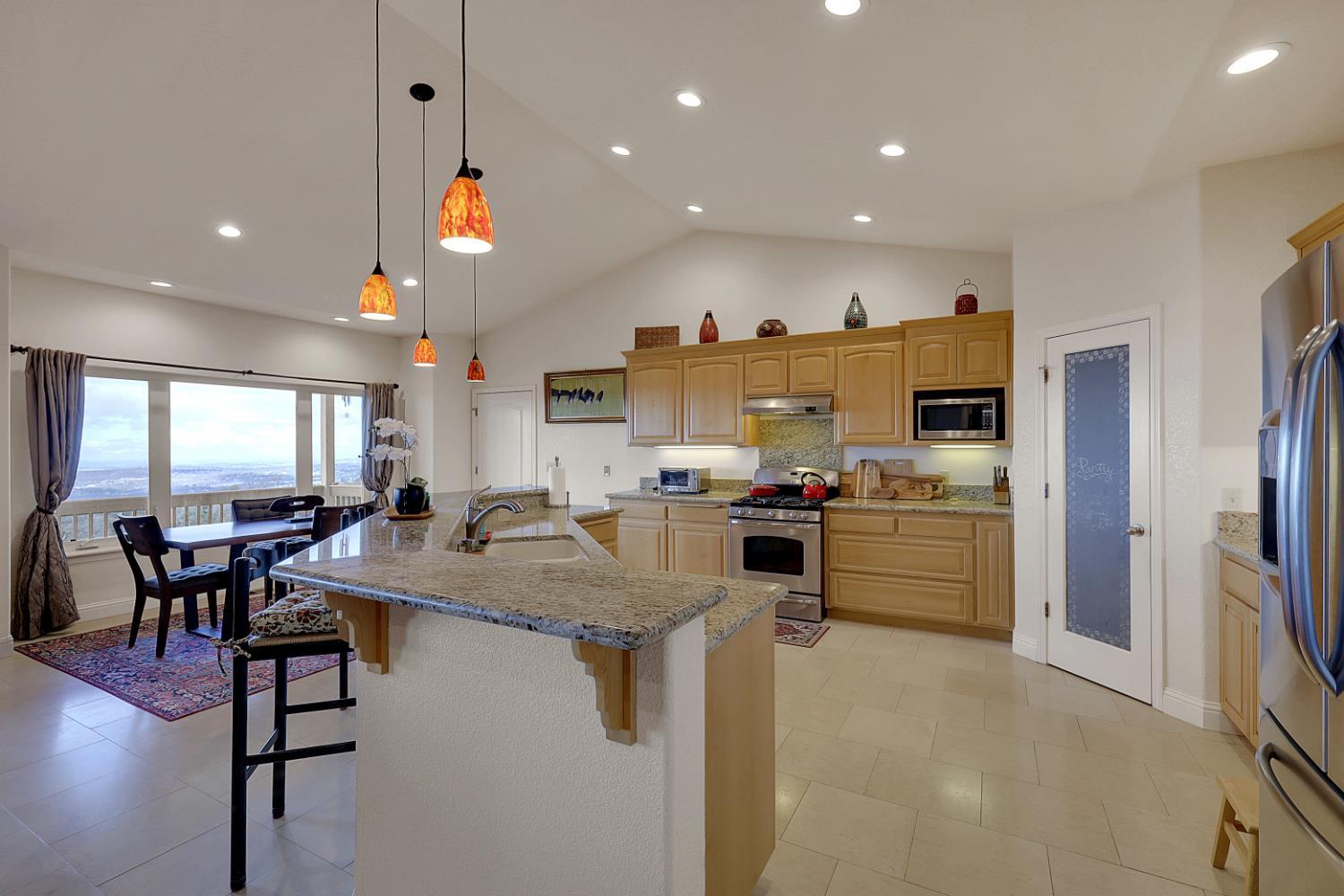 Browns Valley, California, 95918, United States, 5 Bedrooms Bedrooms, ,4 BathroomsBathrooms,Residential,For Sale,1980583