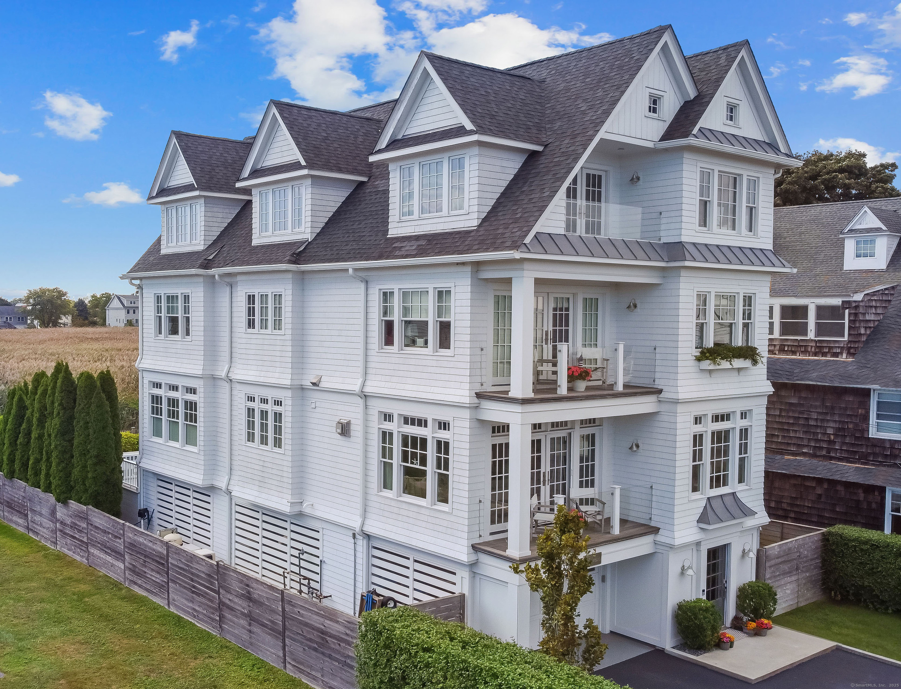 Fairfield, Connecticut, 06824, United States, 4 Bedrooms Bedrooms, ,5 BathroomsBathrooms,Residential,For Sale,1941072